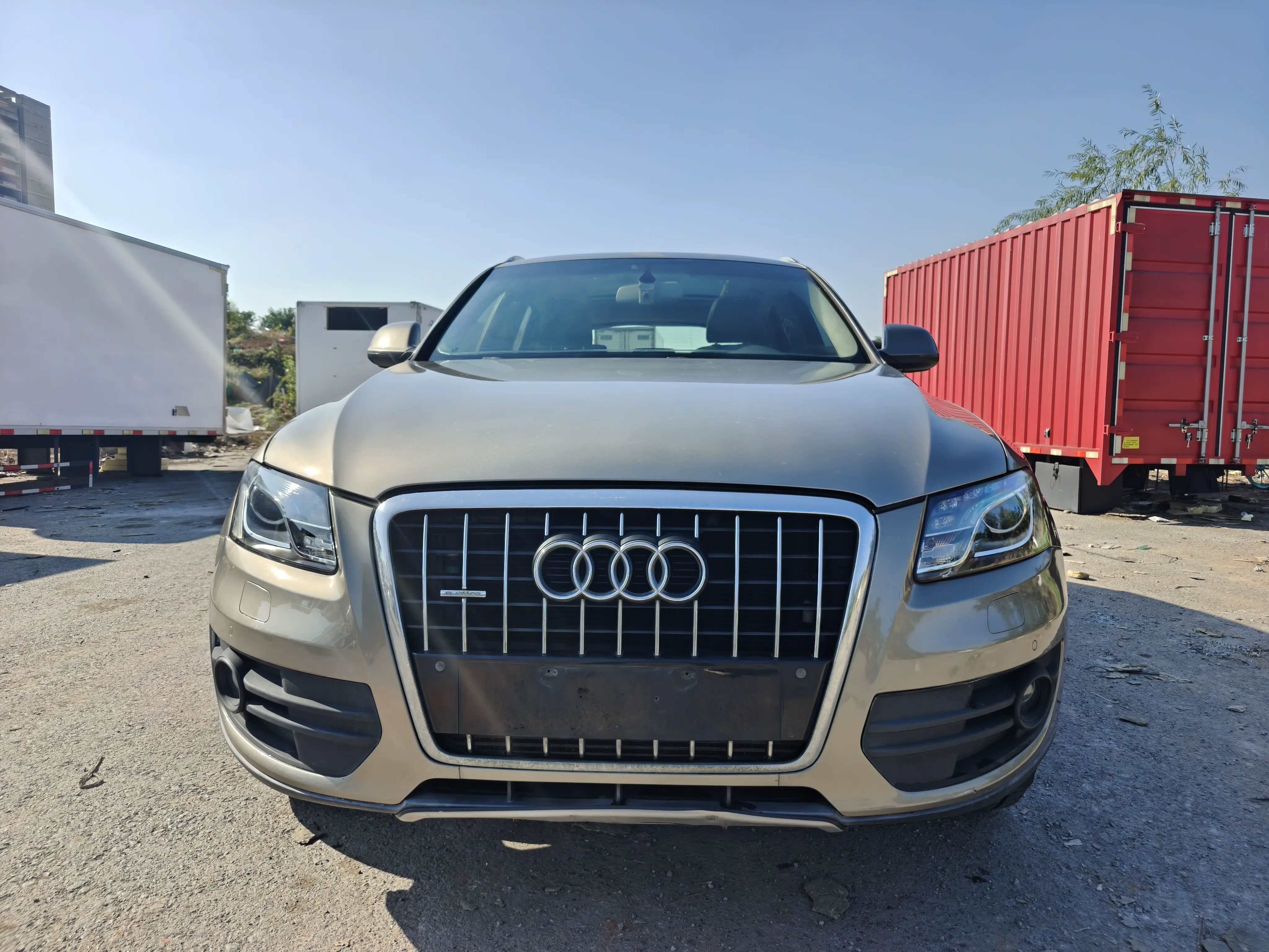 Audi Q5  из Китая