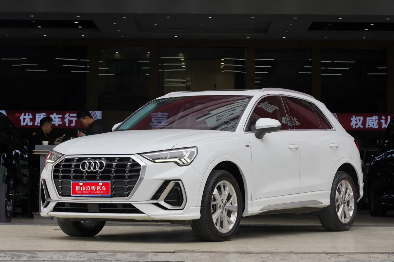 Audi Q3  из Китая