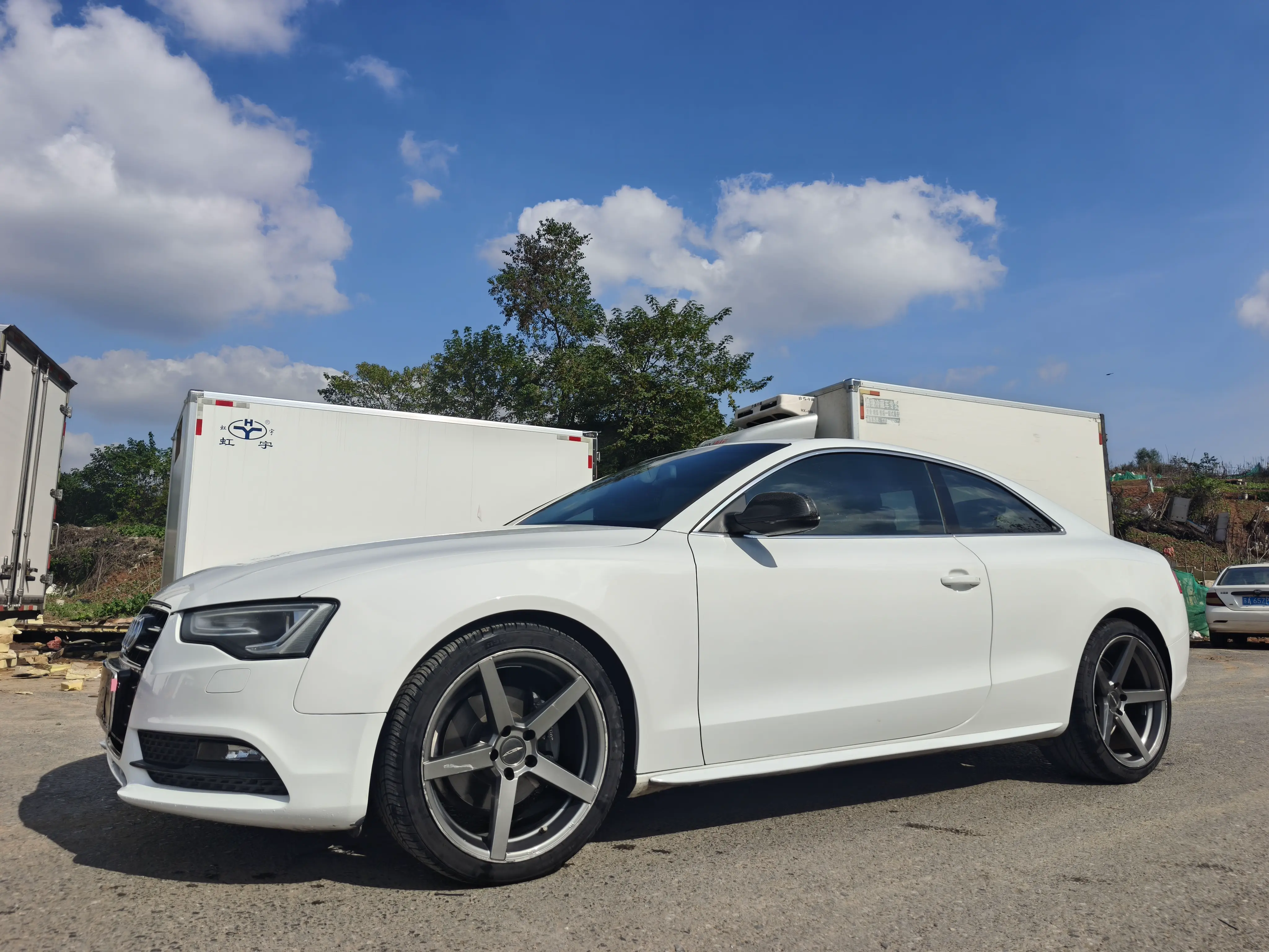 Audi A5  из Китая