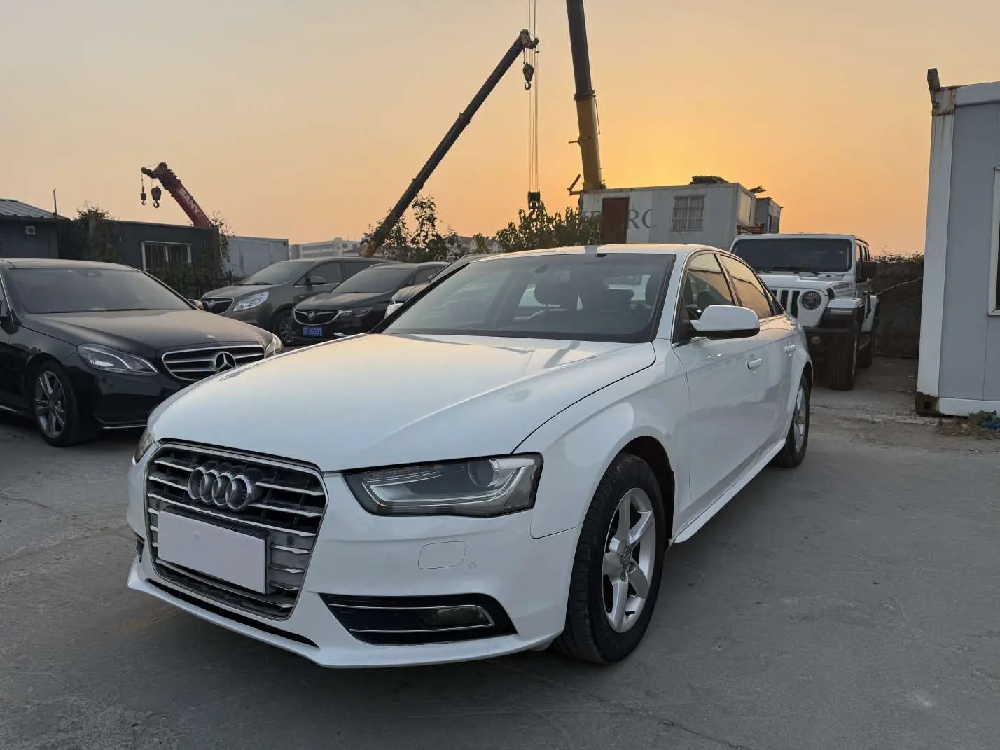 Audi A4L  из Китая