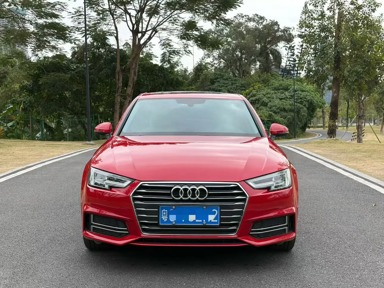 Audi A4L  из Китая