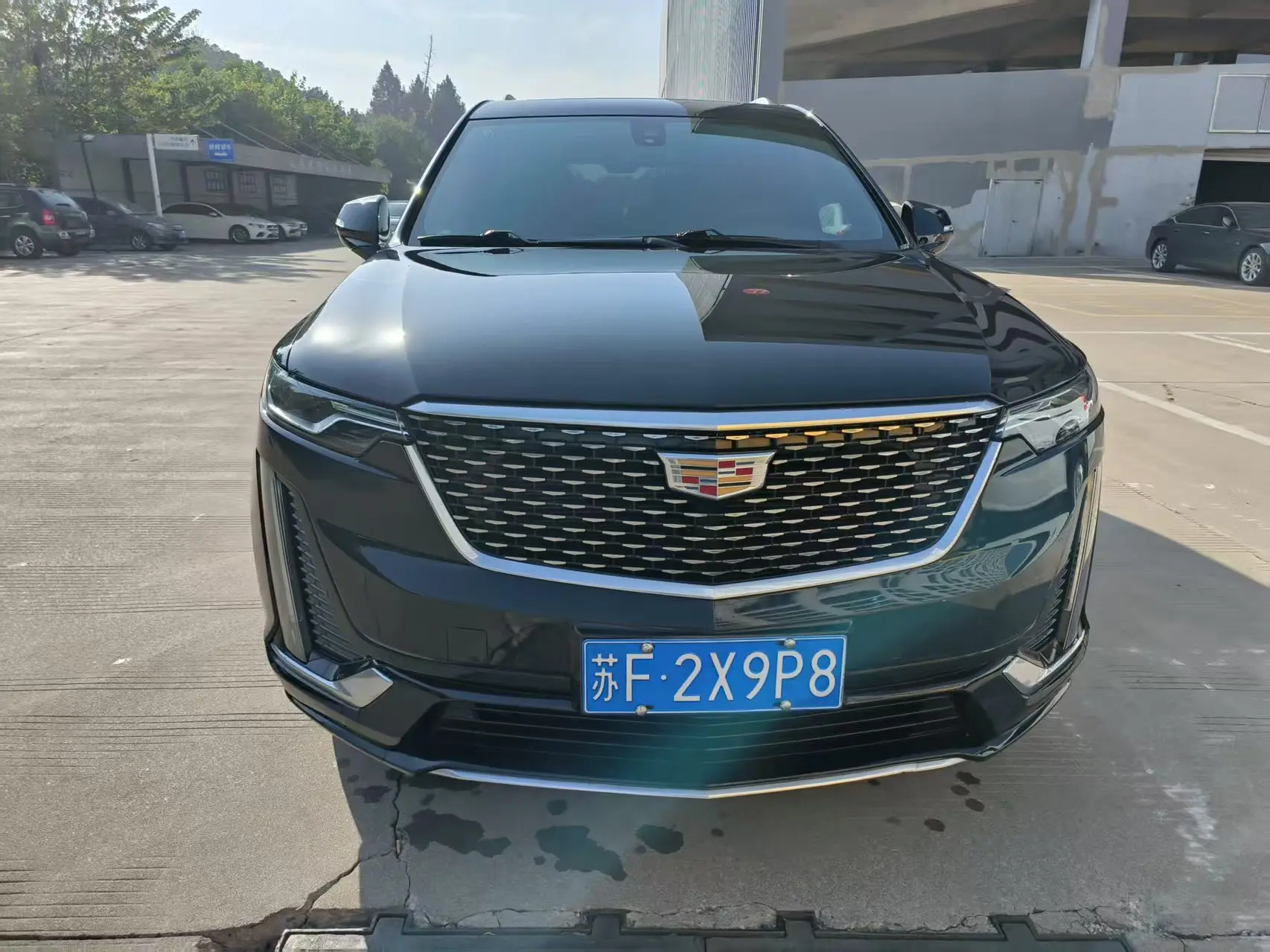Cadillac XT6  из Китая