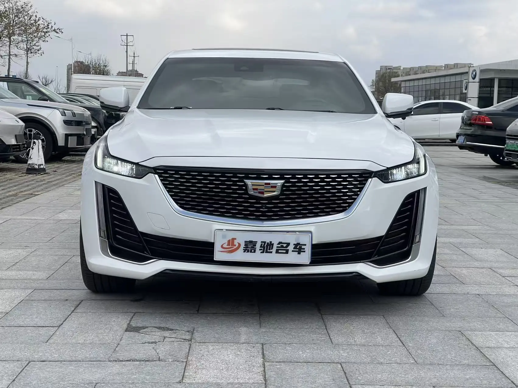 Cadillac CT5  из Китая