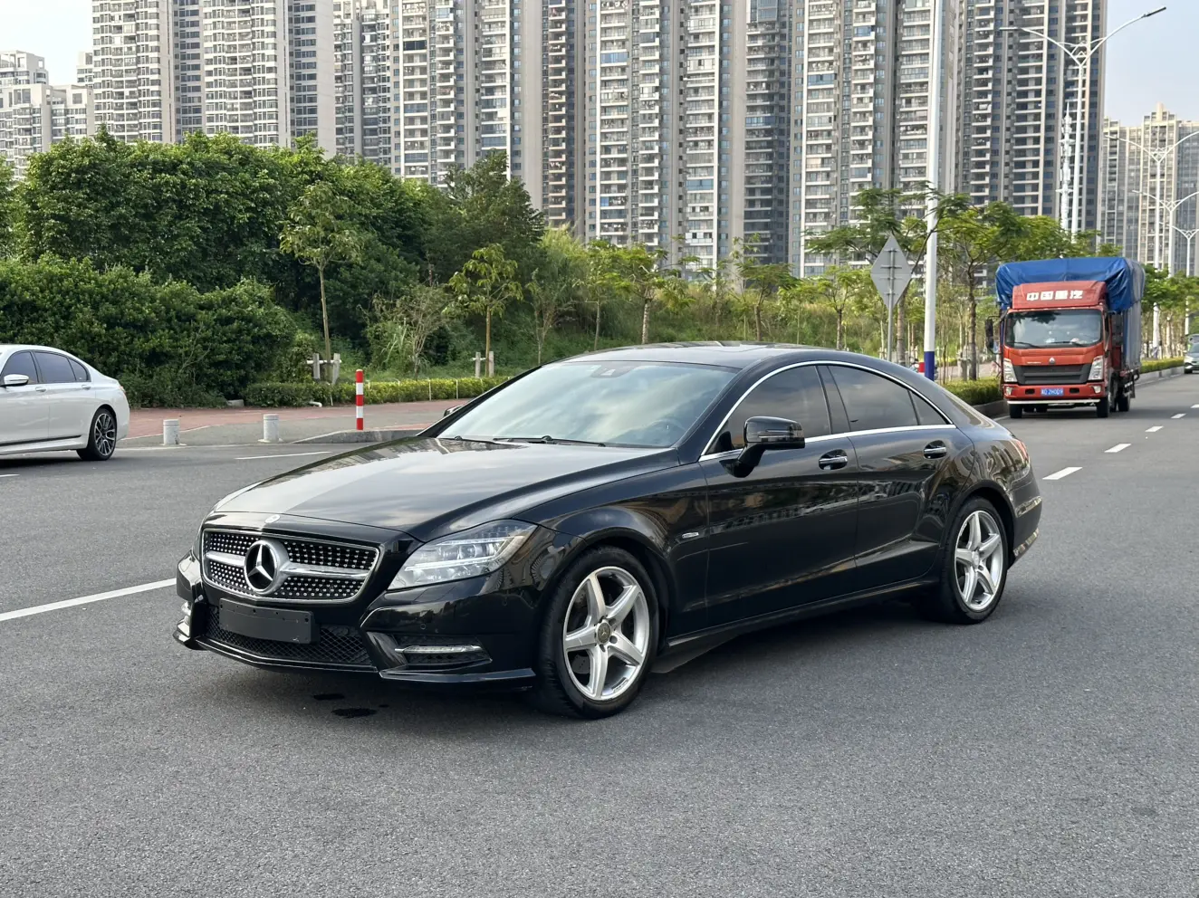 Mercedes-Benz Mercedes Benz CLS  из Китая