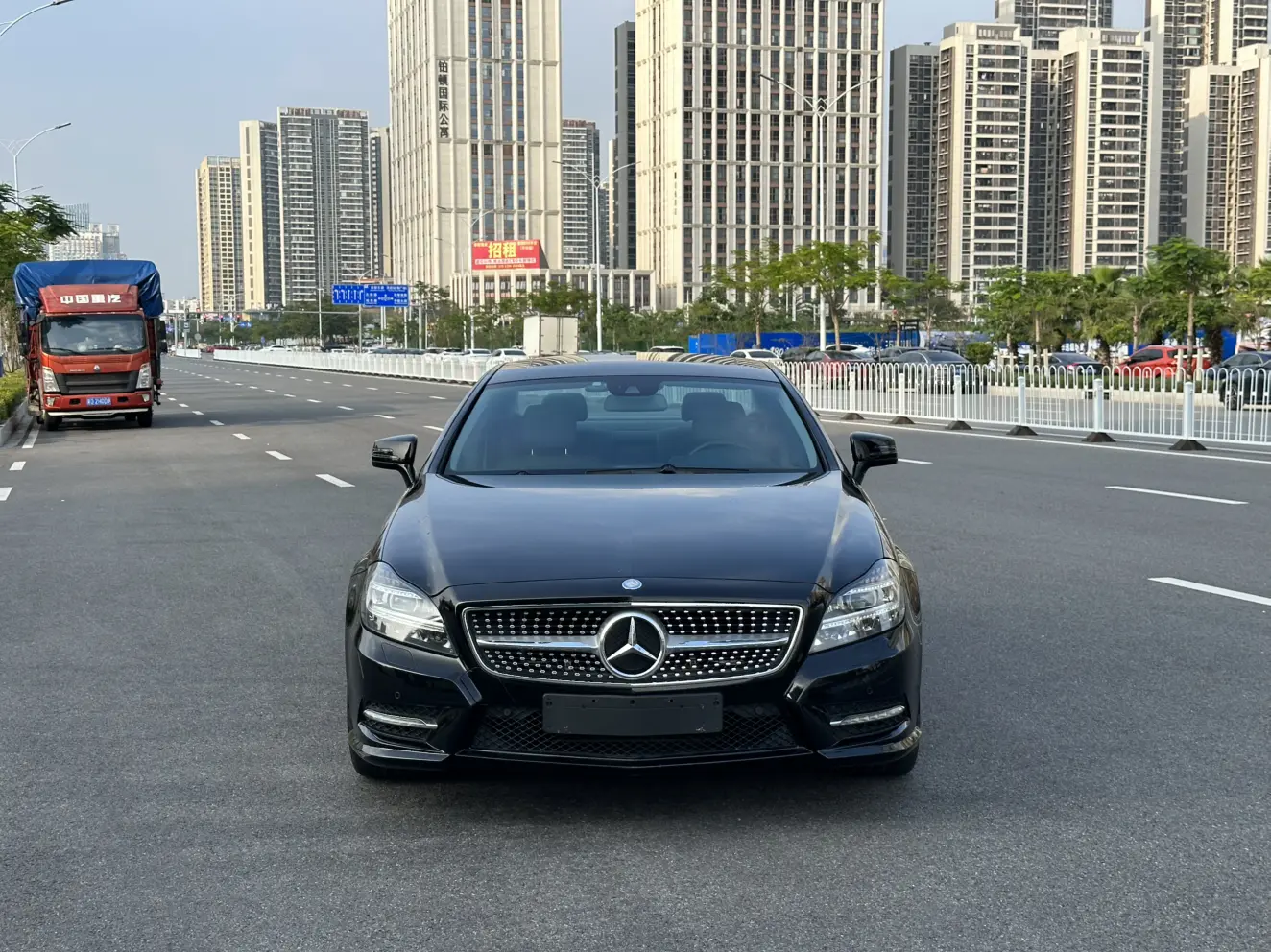 Mercedes-Benz Mercedes Benz CLS  из Китая