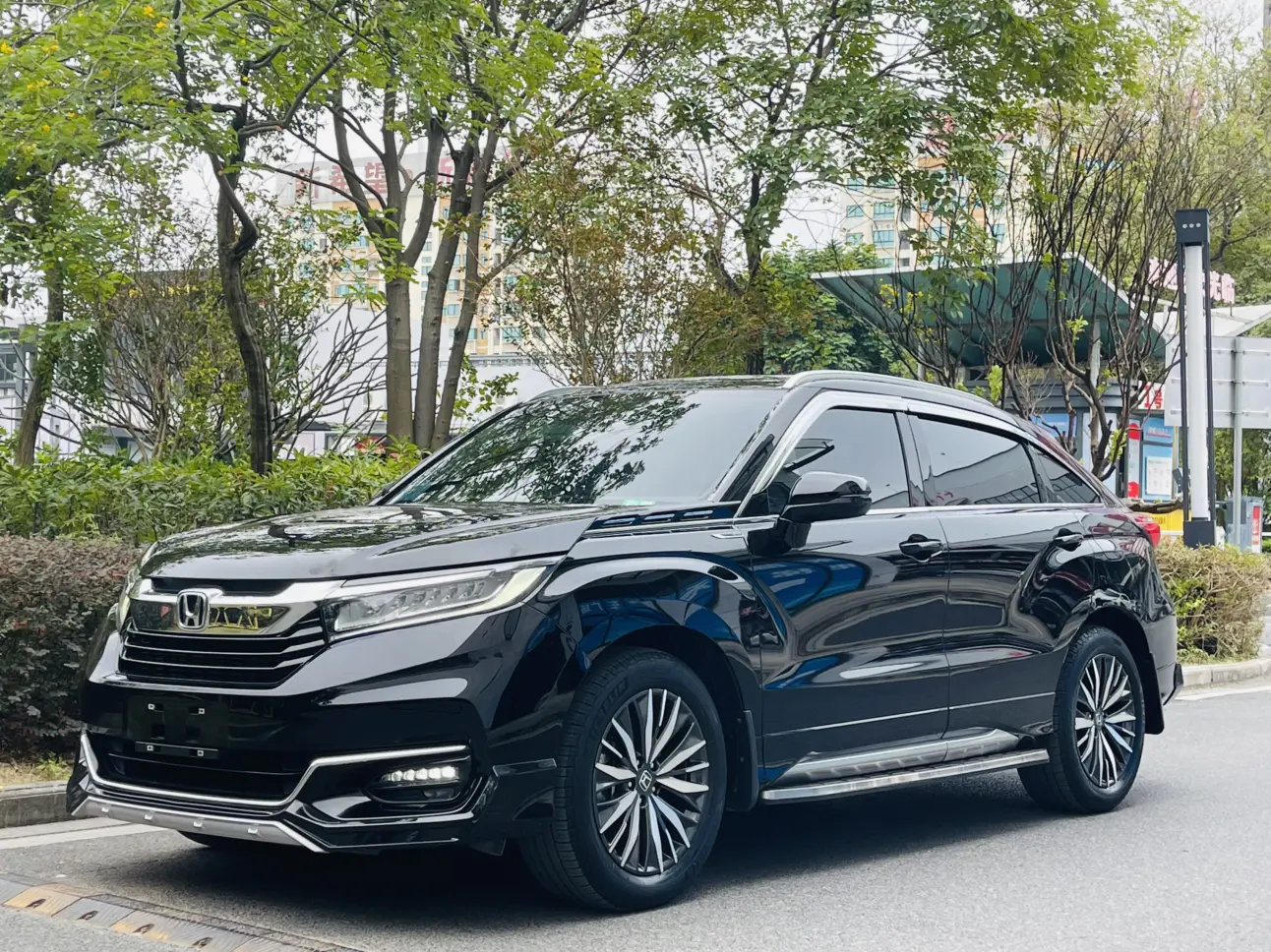 Honda Avancier (Crown Road)  из Китая