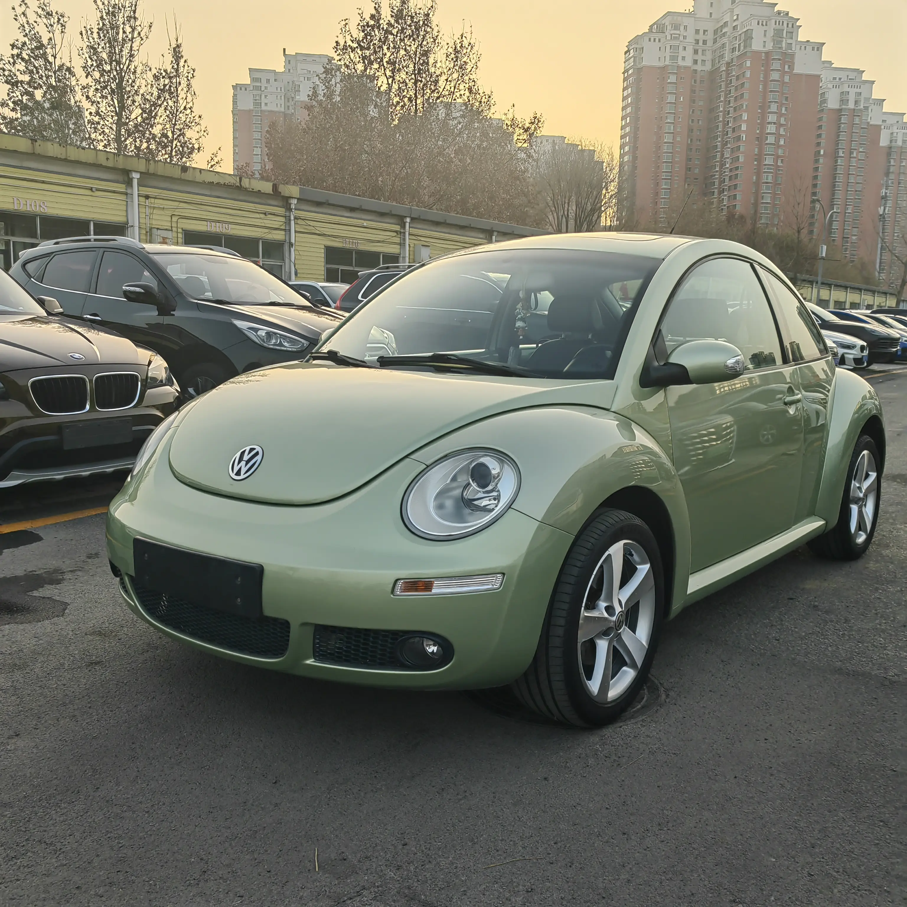 Volkswagen Beetle  из Китая