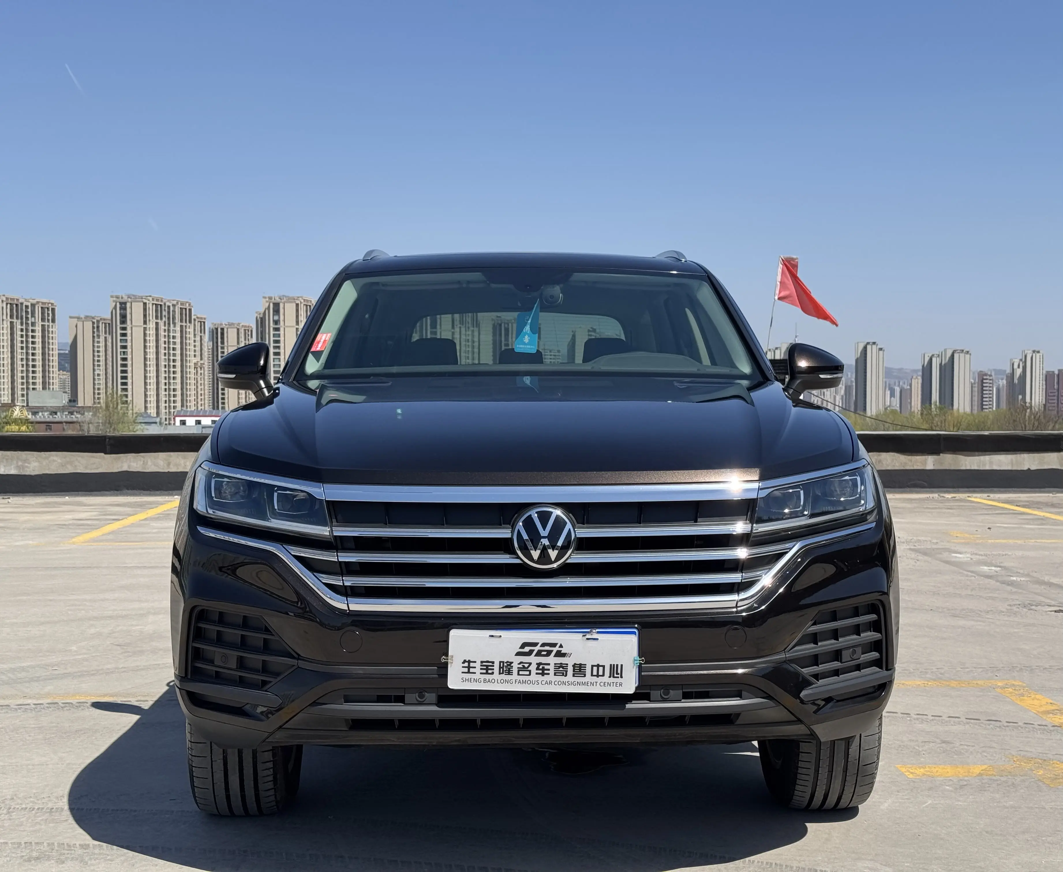 Volkswagen Touareg  из Китая