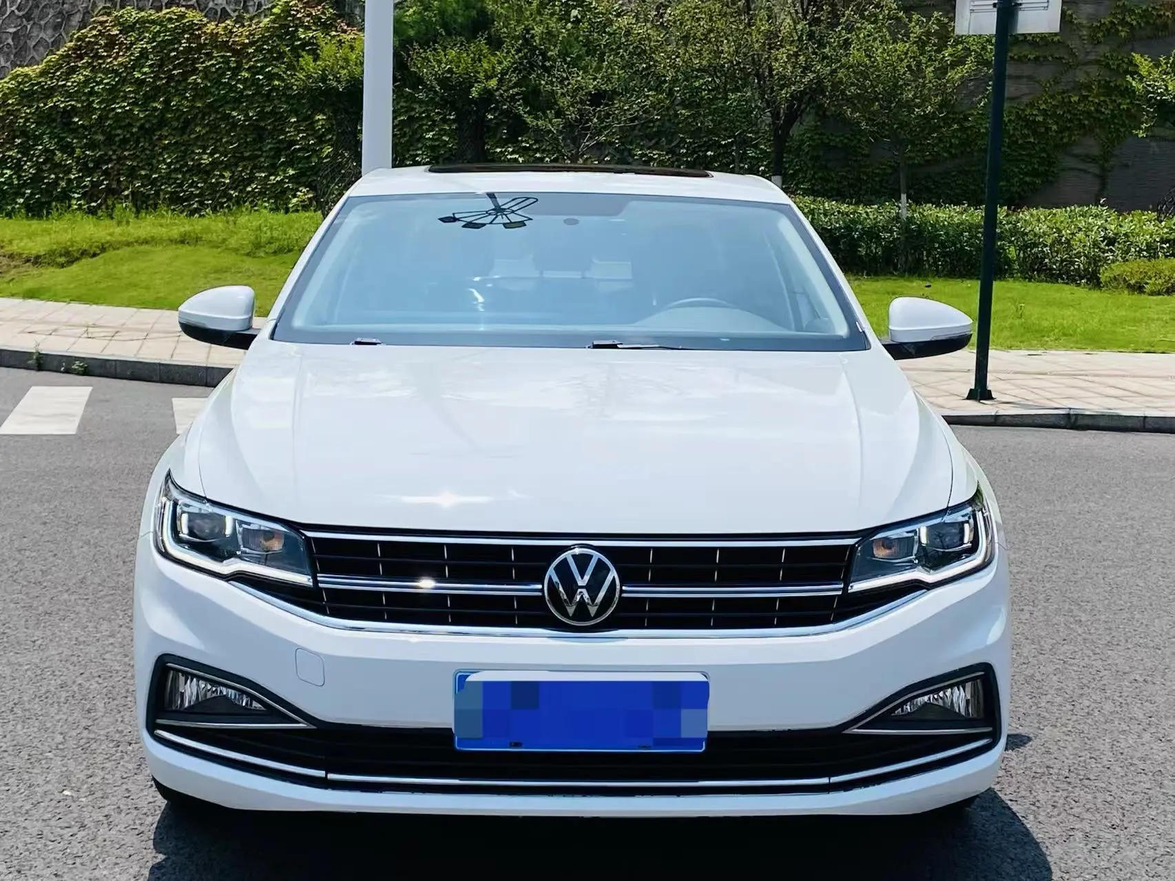 Volkswagen Bora  из Китая