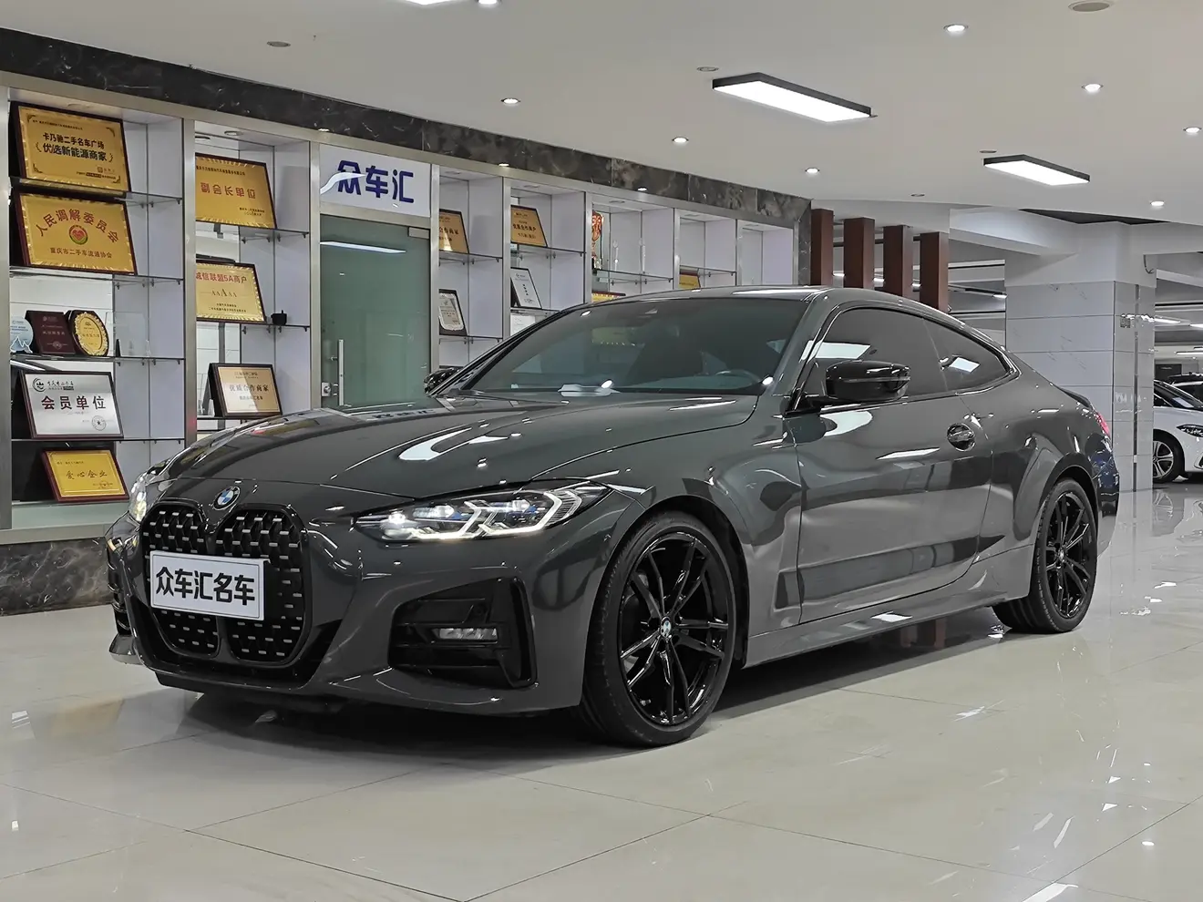 BMW 4 Series  из Китая