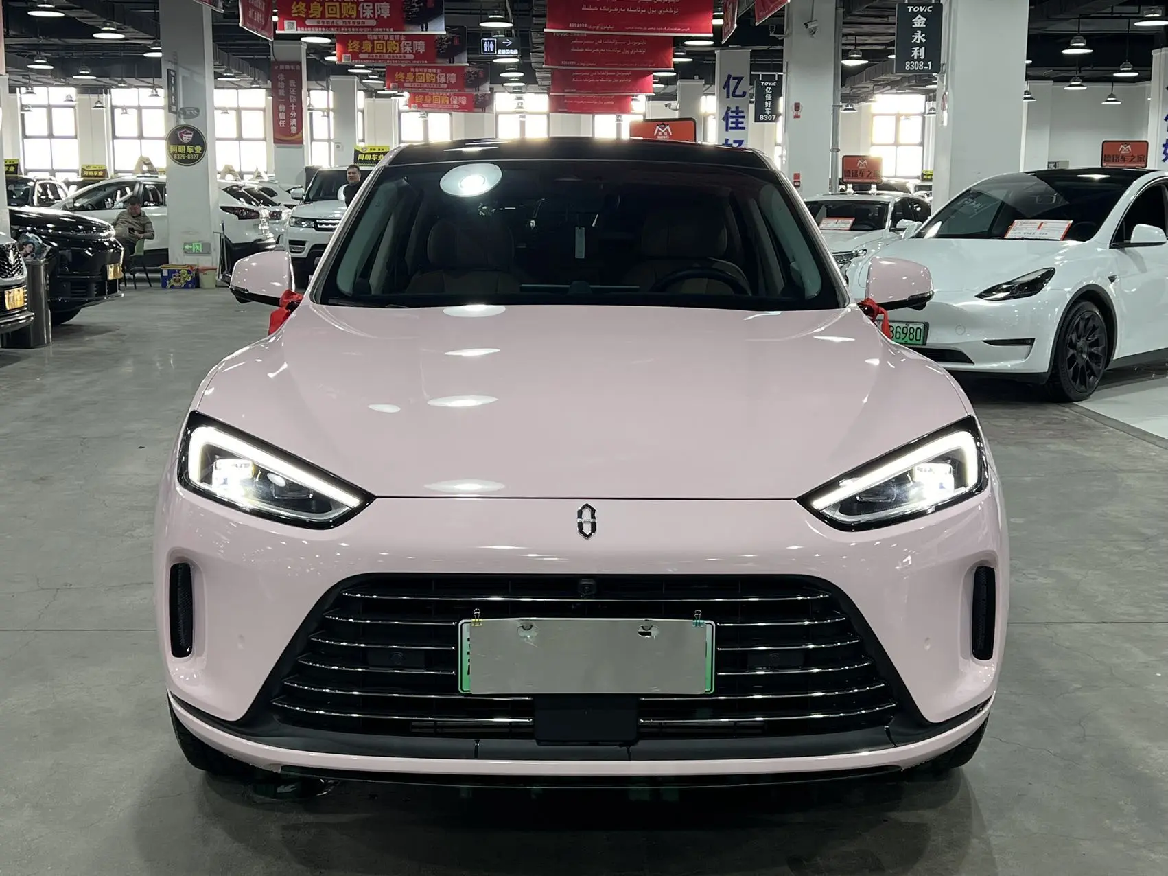 AITO M5 (Wenjie M5)  из Китая