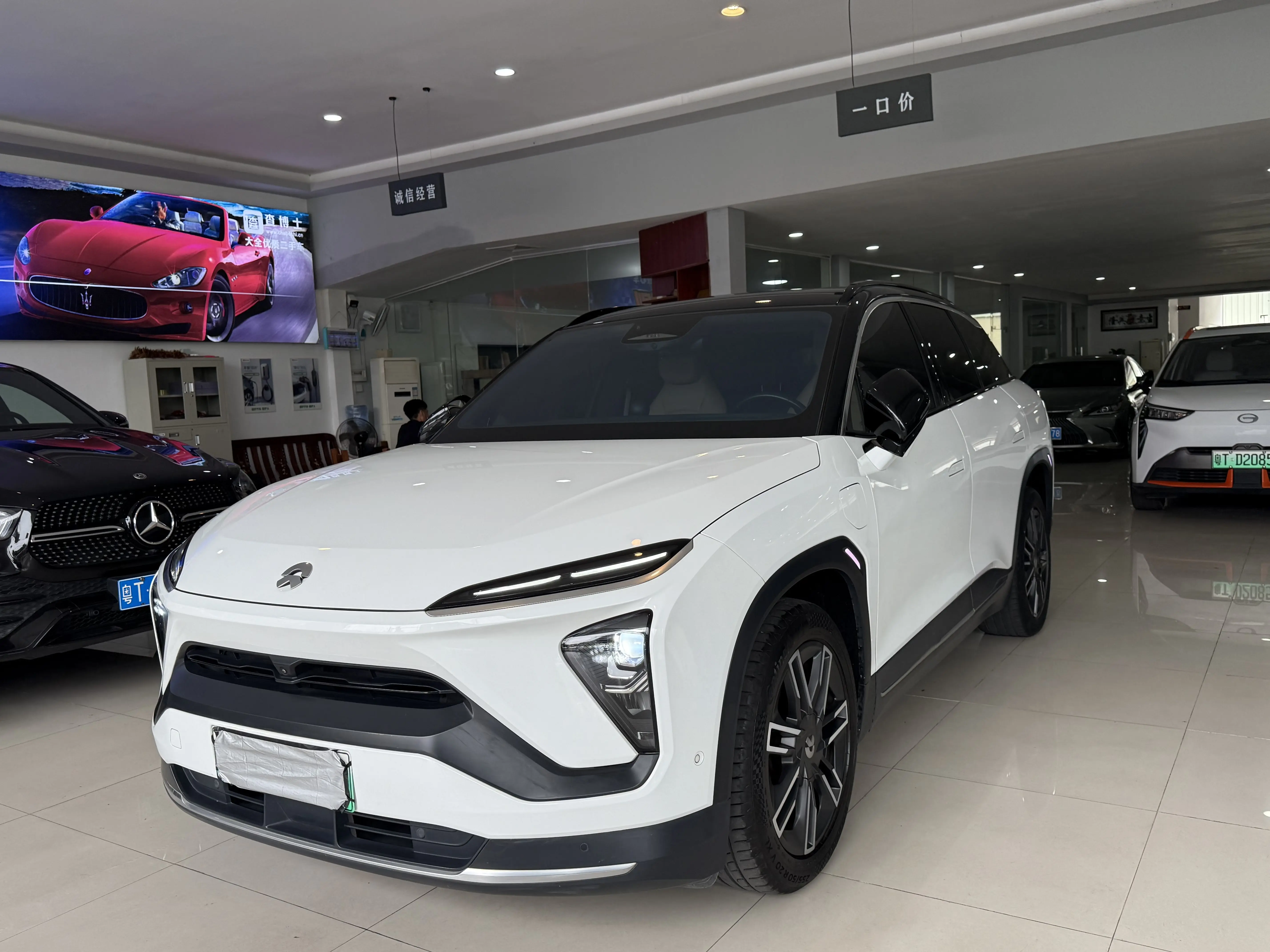 NIO ES6  из Китая