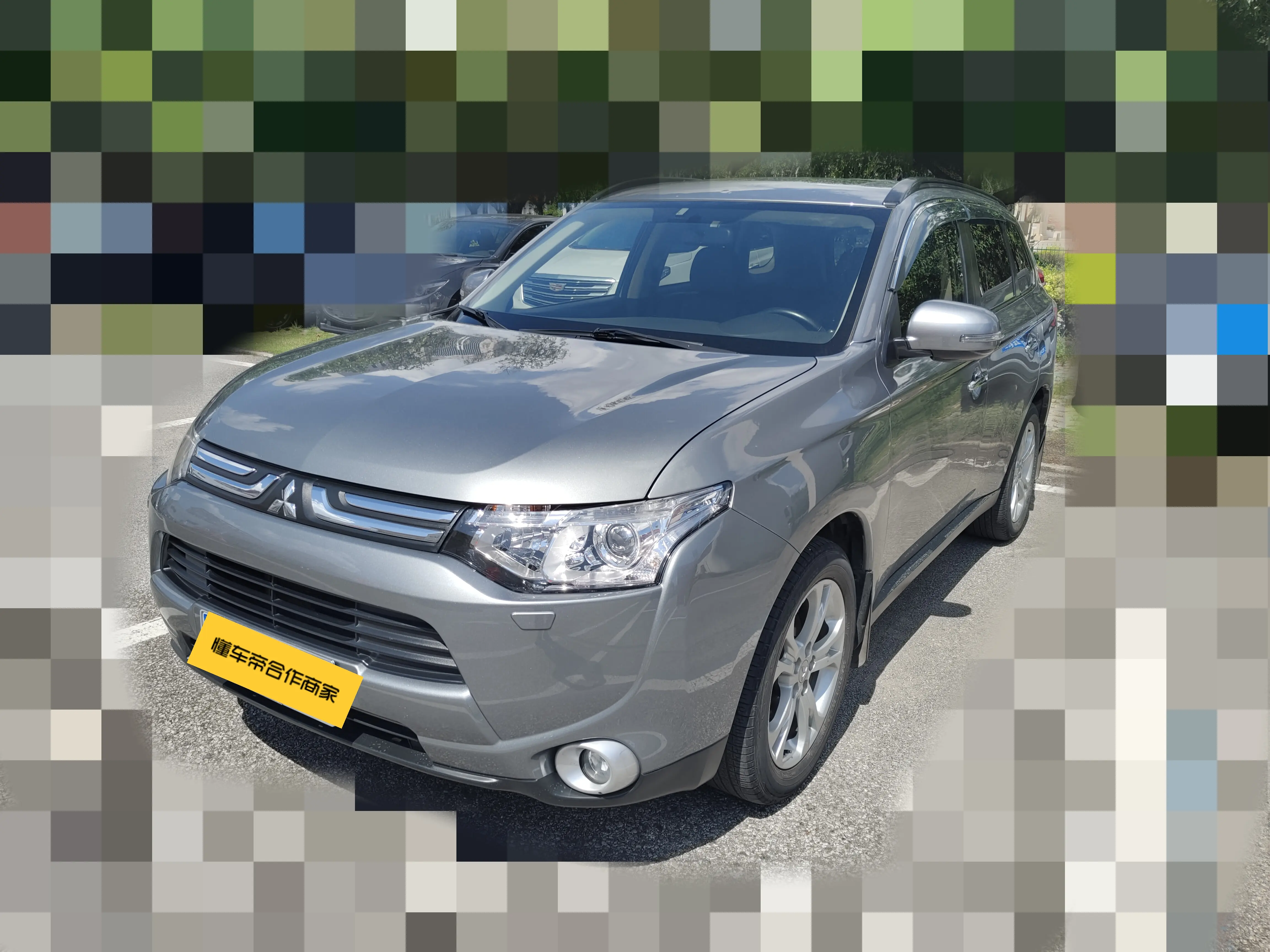 Mitsubishi Outlander  из Китая