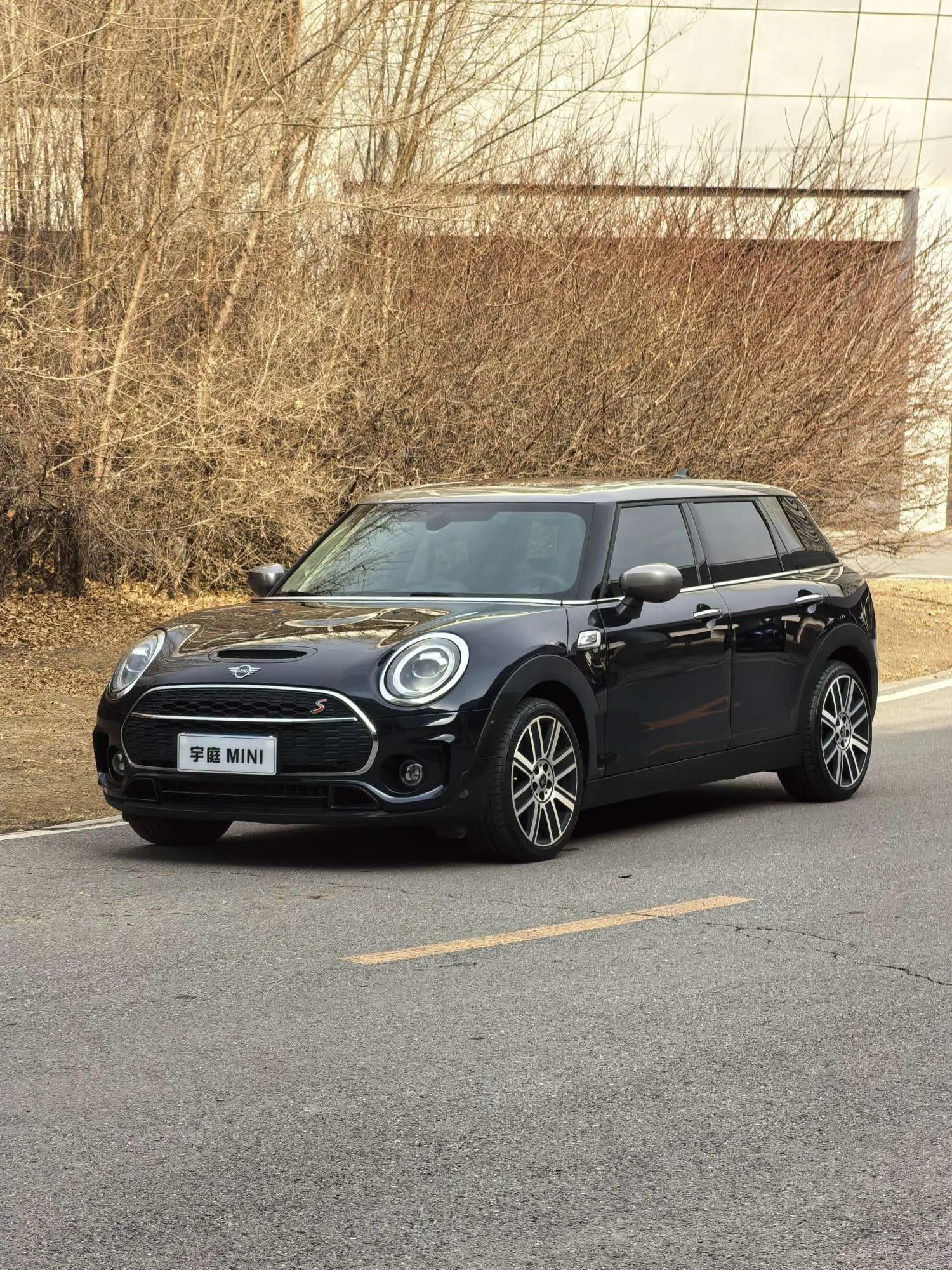 MINI CLUBMAN