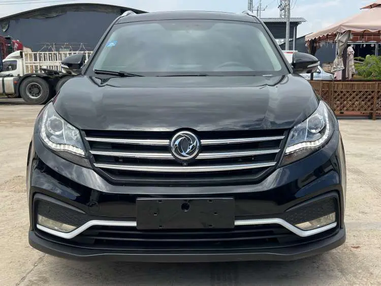 Dongfeng Fengon 580  из Китая