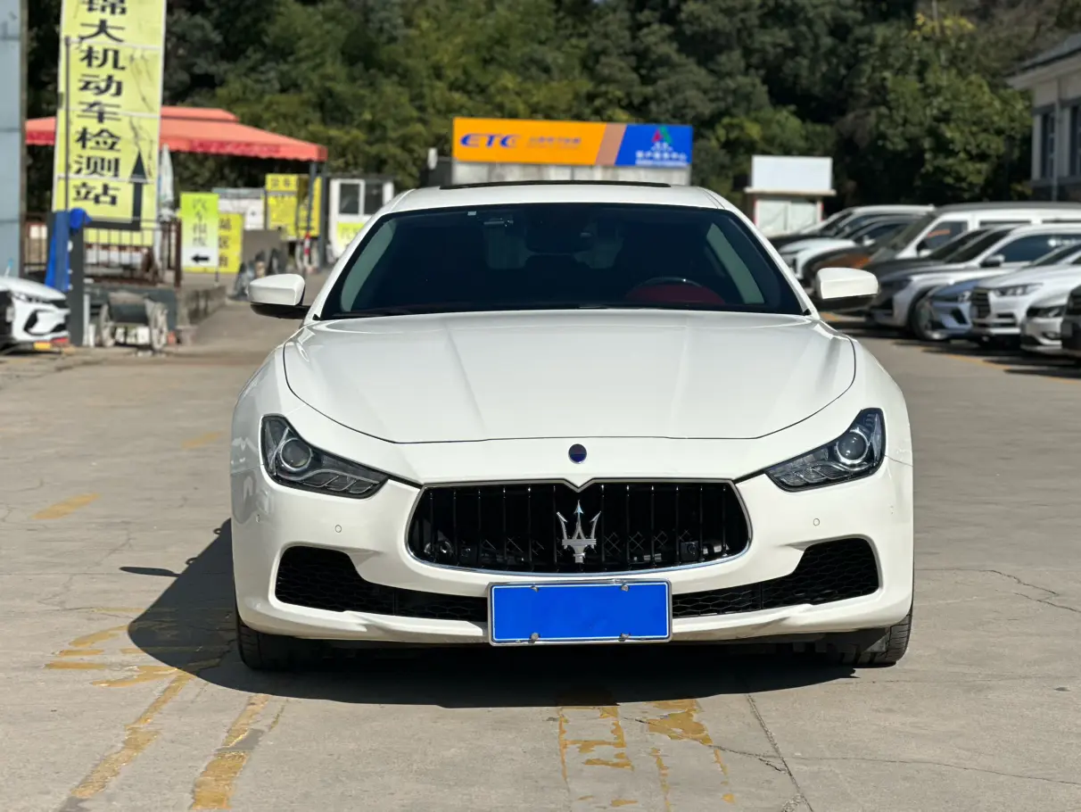 Maserati Ghibli  из Китая