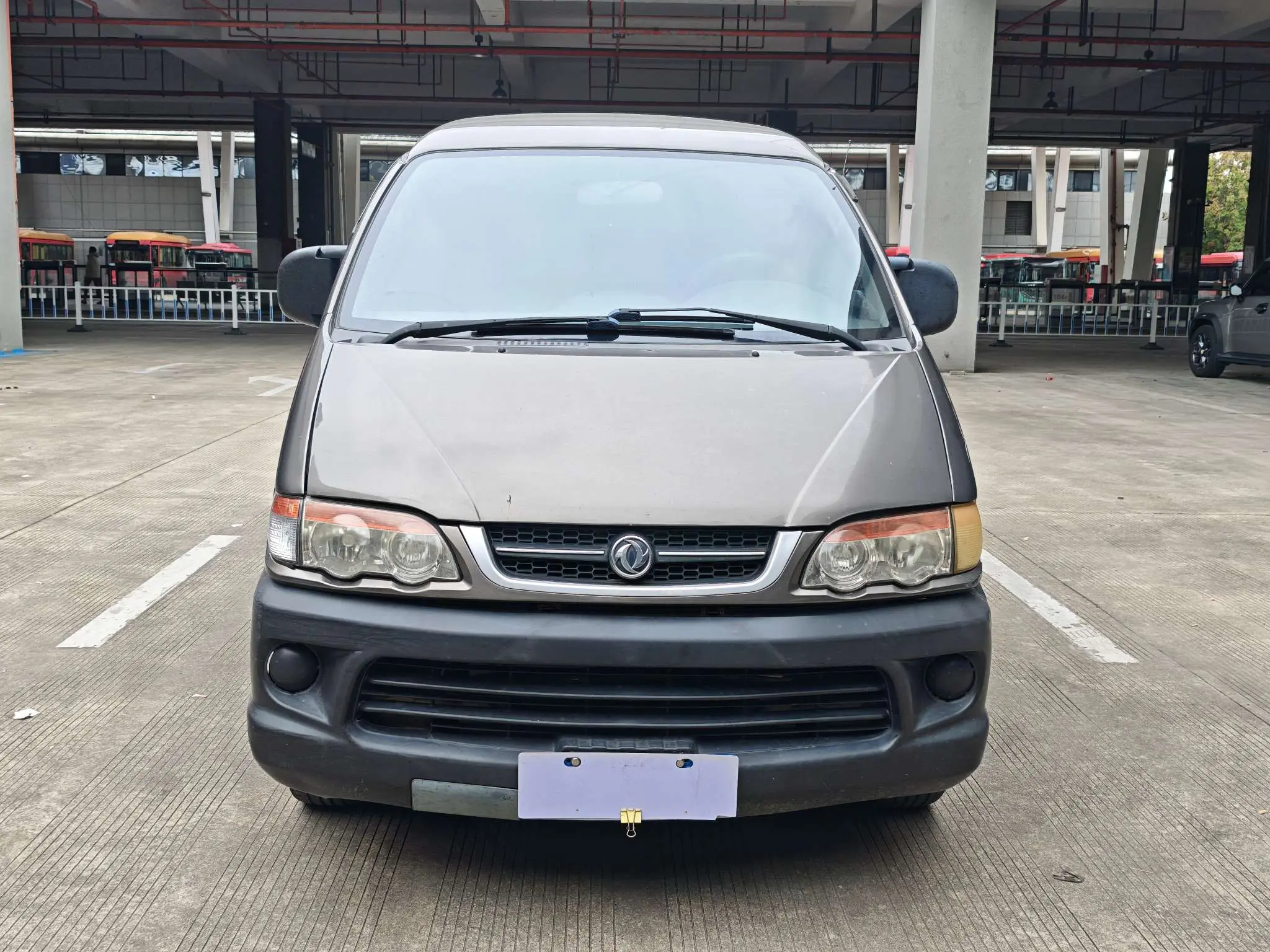 Forthing Lingzhi  из Китая