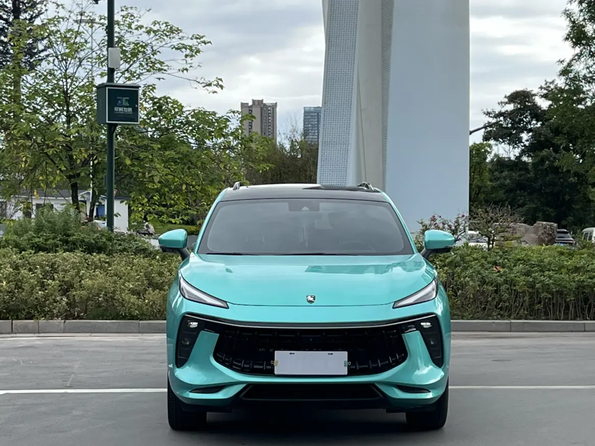 Forthing Fengxing T5 EVO  из Китая