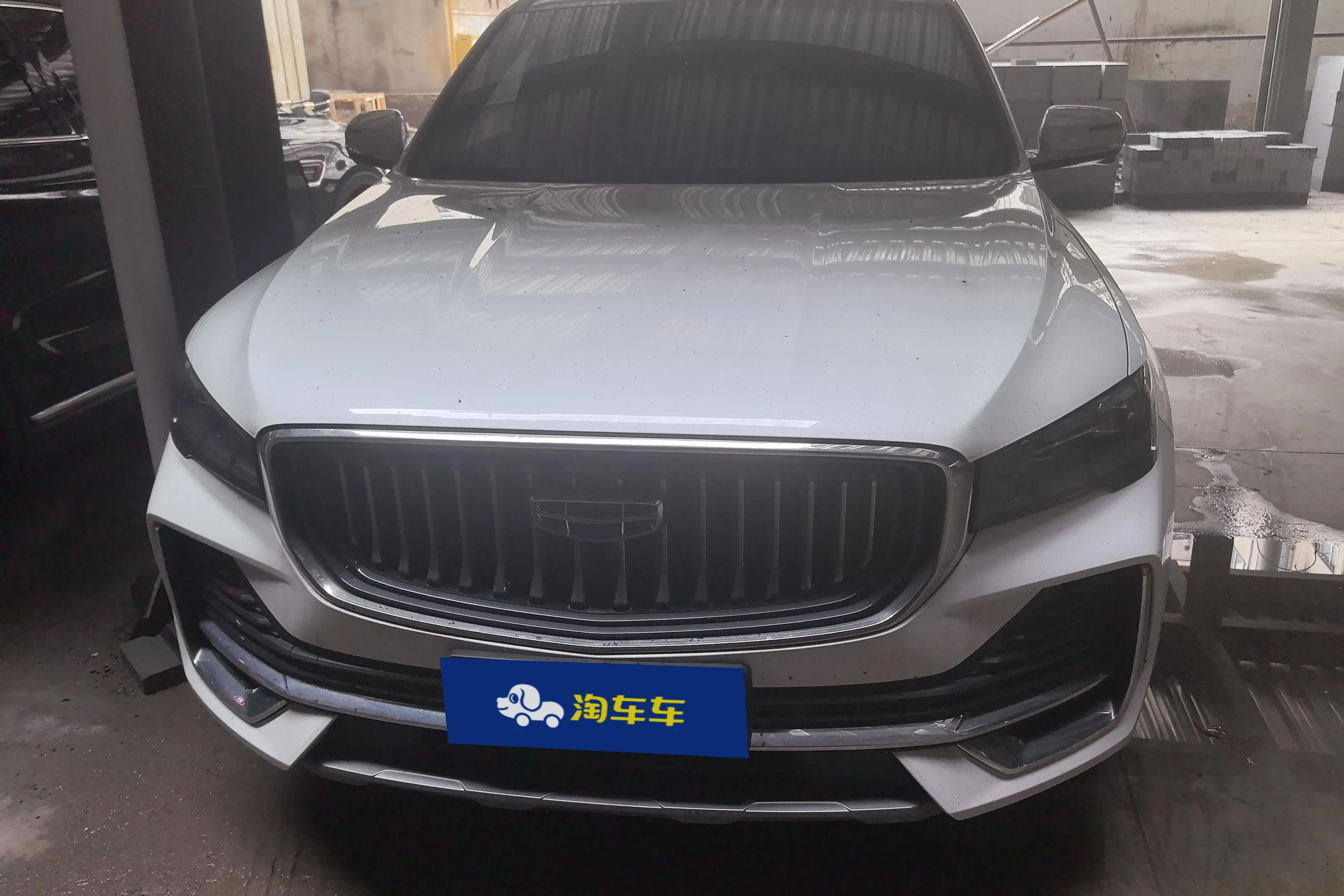 Geely Monjaro (Xingyue L)  из Китая