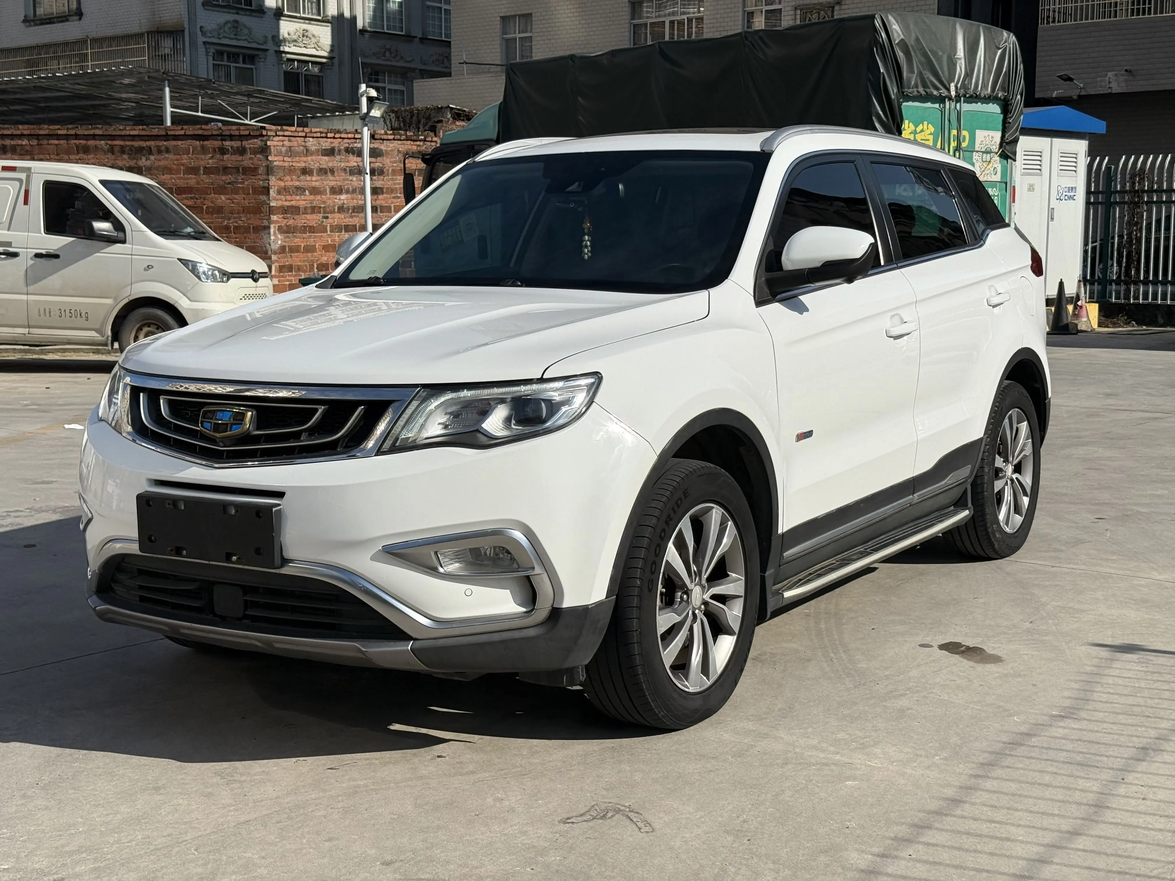Geely Atlas (Boyue)  из Китая