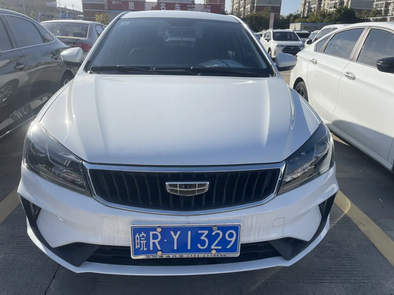 Geely Emgrand  из Китая