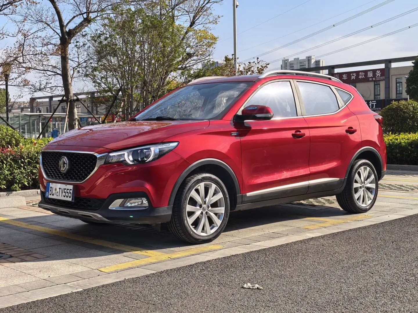 MG ZS  из Китая