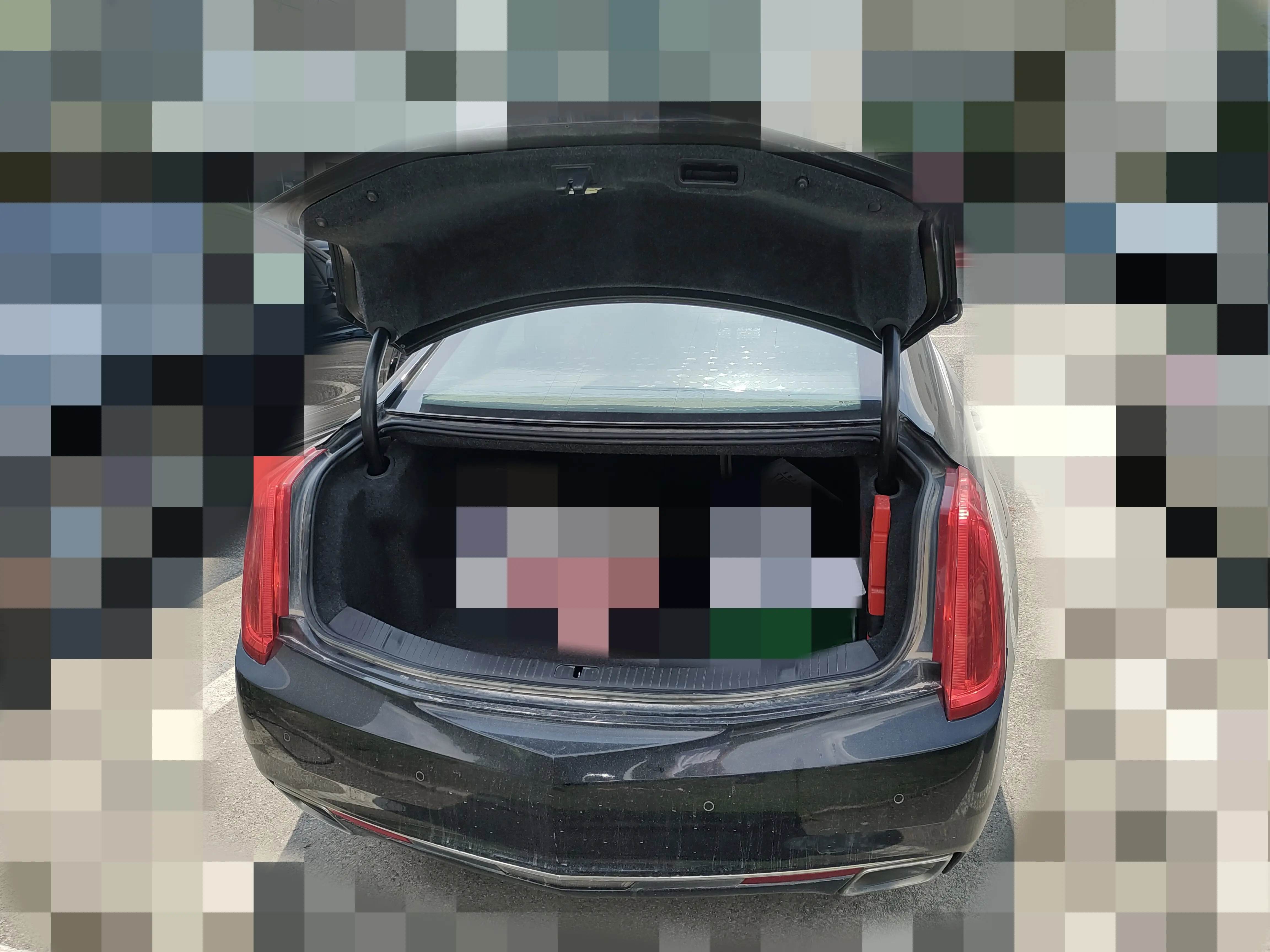 Cadillac XTS  из Китая