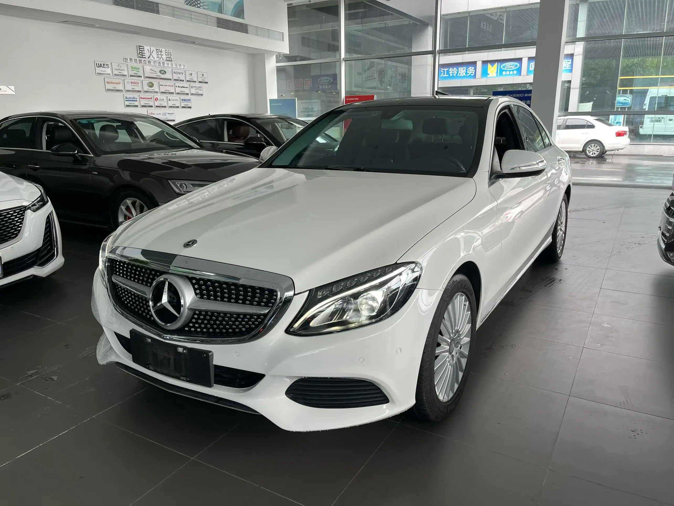 Mercedes-Benz Mercedes Benz C Class  из Китая