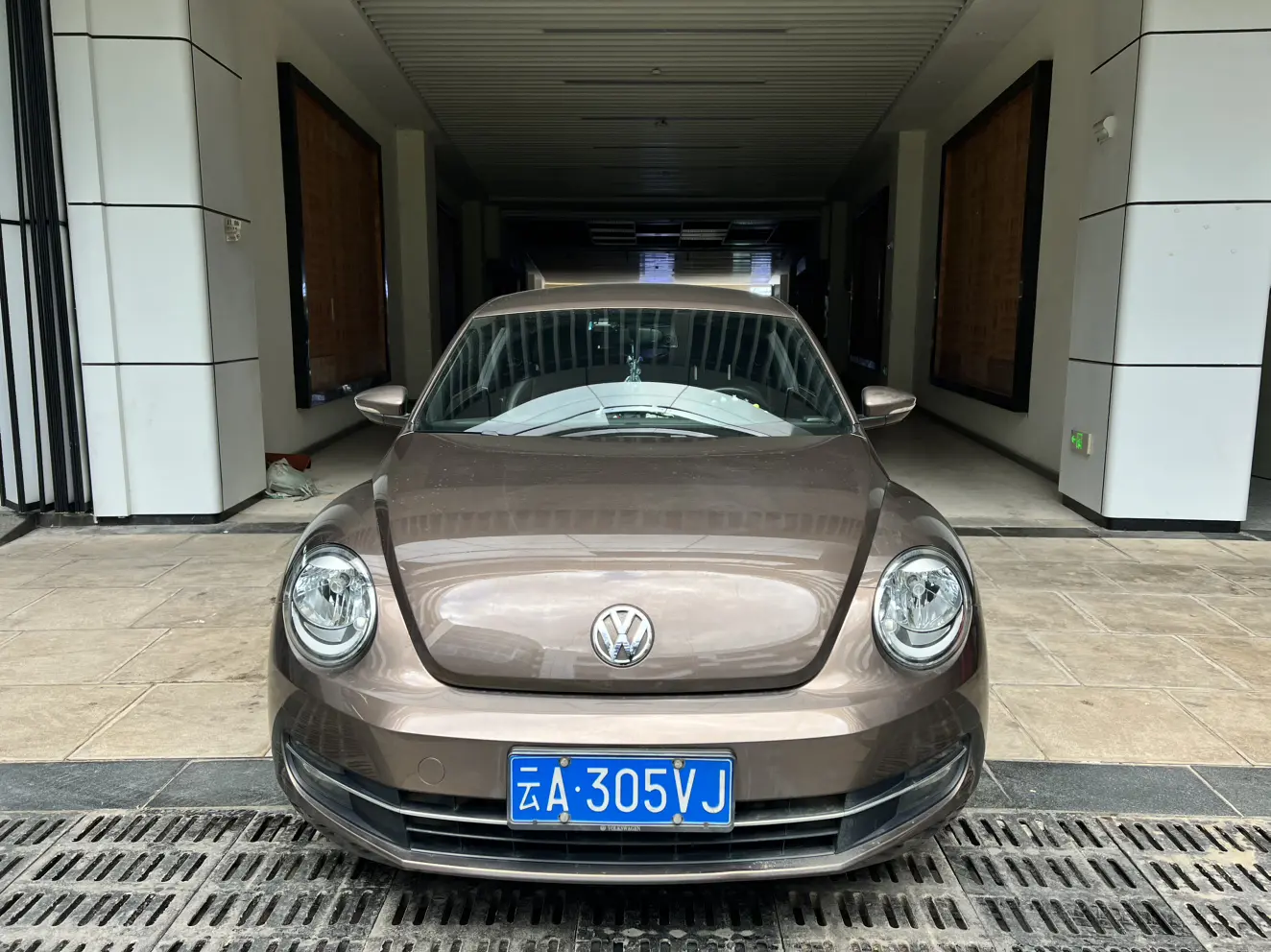 Volkswagen Beetle  из Китая