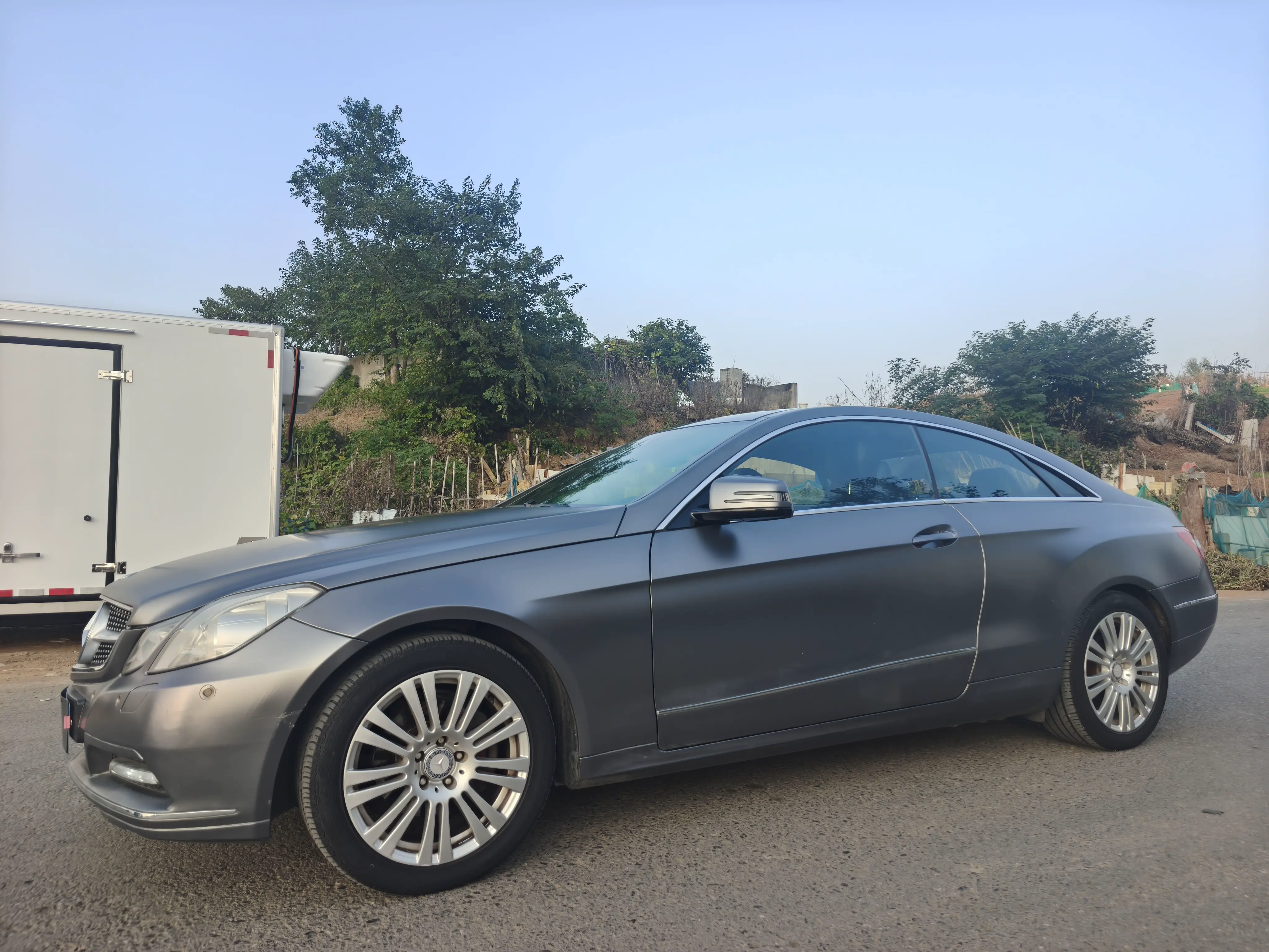 Mercedes-Benz E-Class (imported)  из Китая