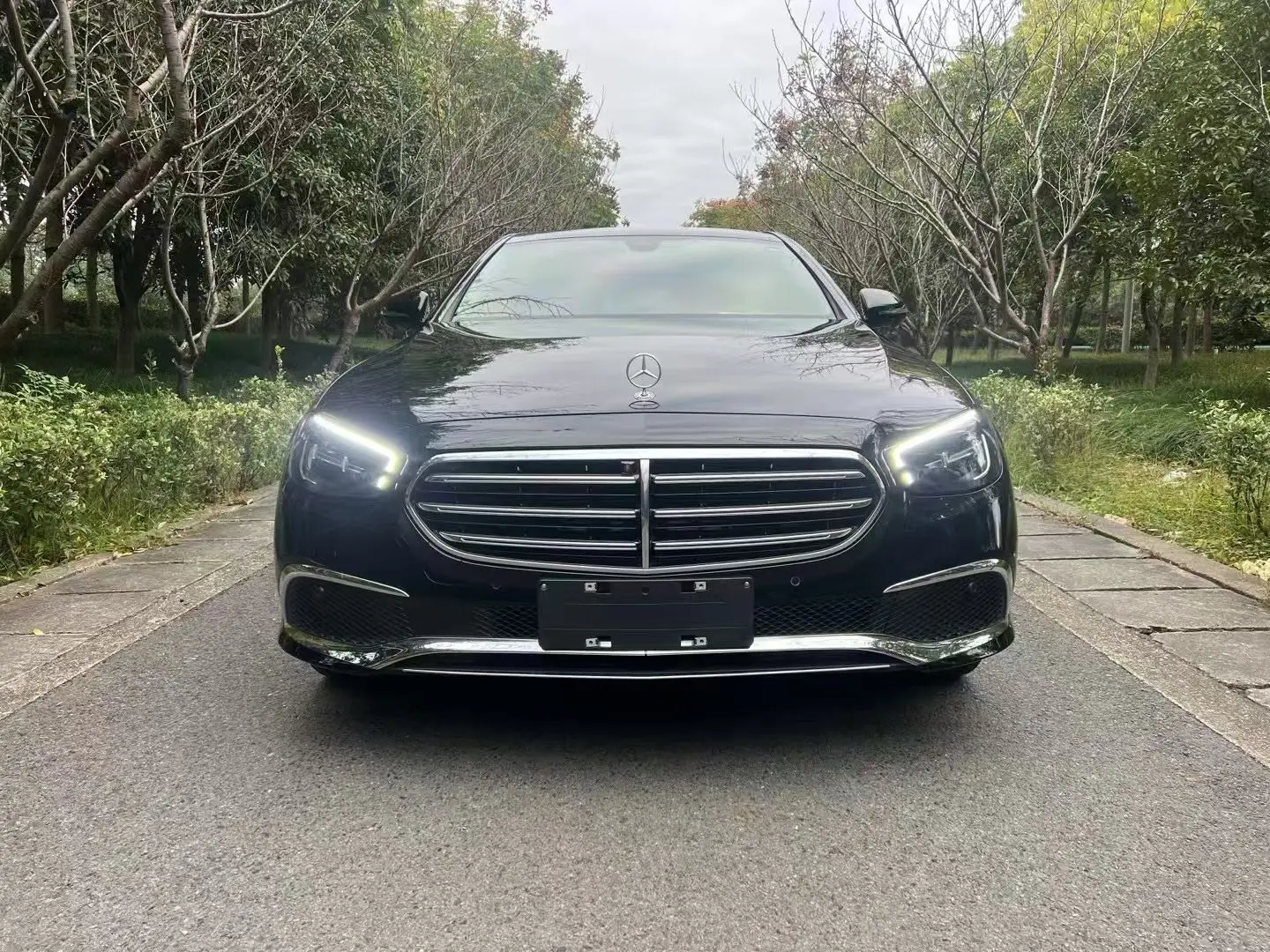 Mercedes-Benz E-Class  из Китая