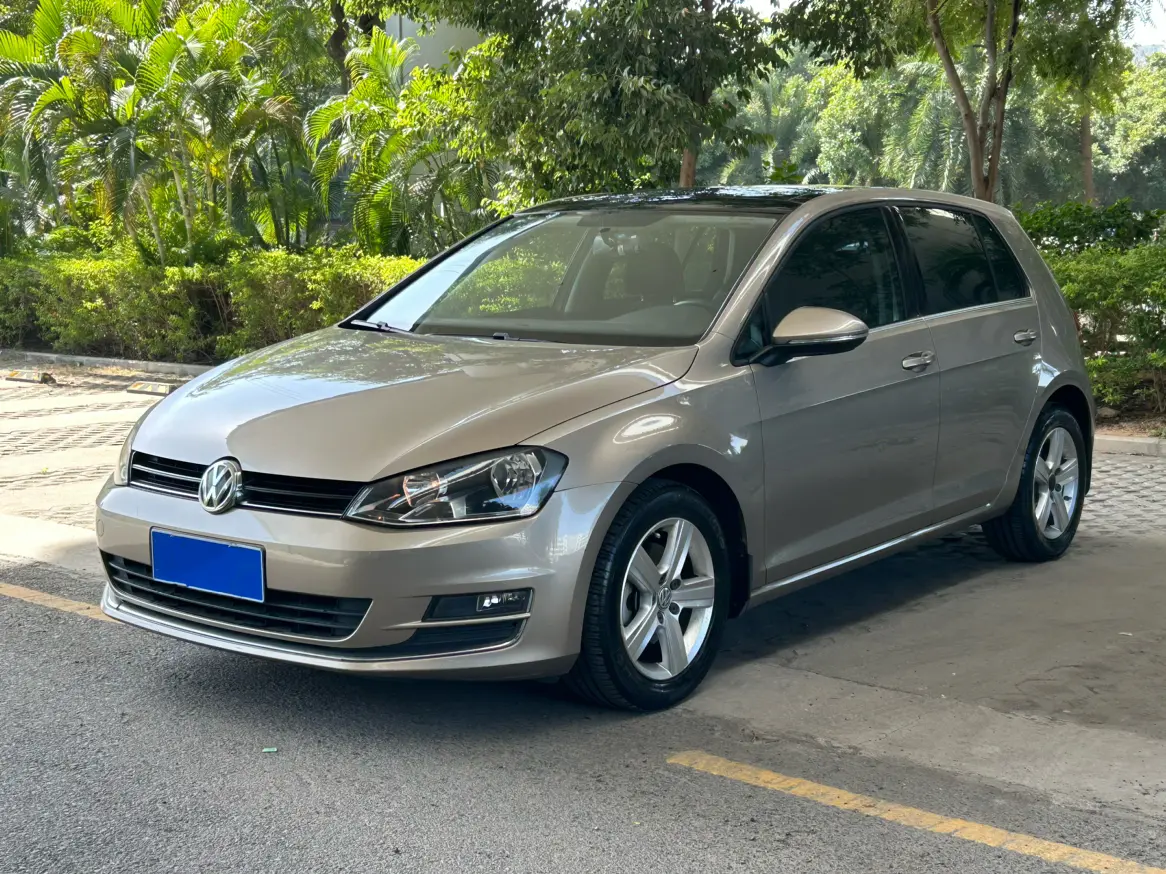 Volkswagen Golf  из Китая