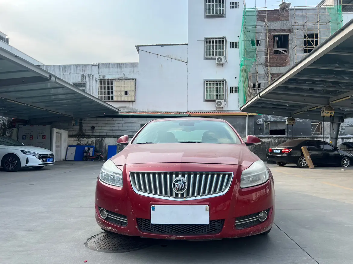 Buick Majesty  из Китая