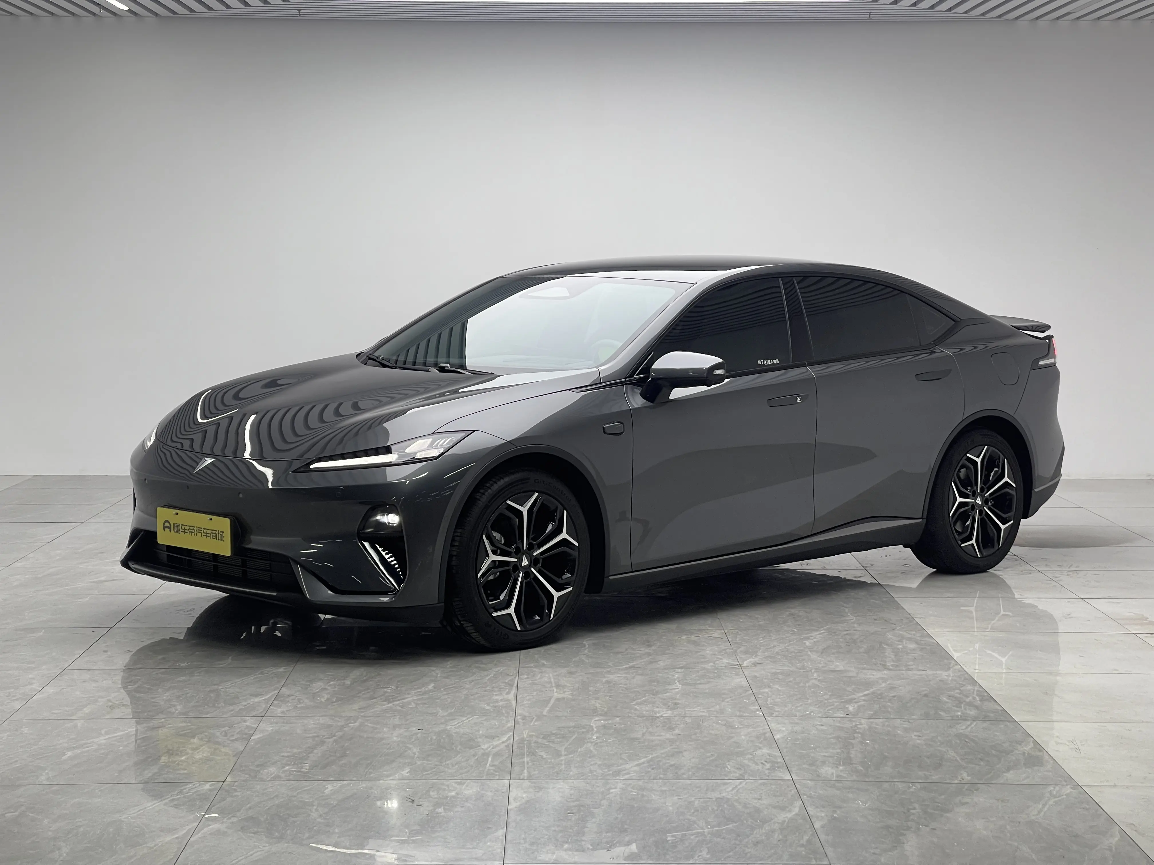 Deepal Dark blue L07  из Китая