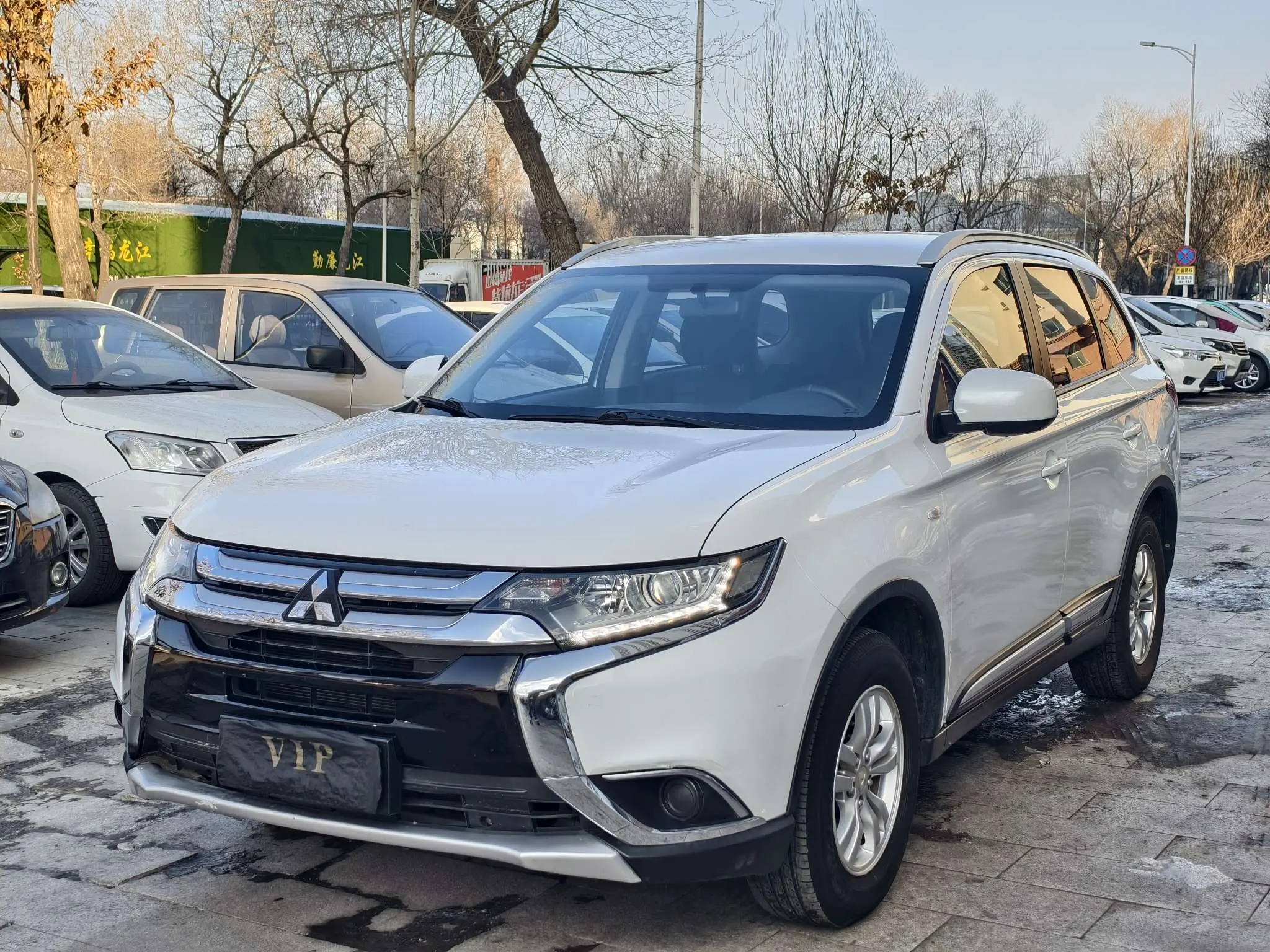 Mitsubishi Outlander  из Китая