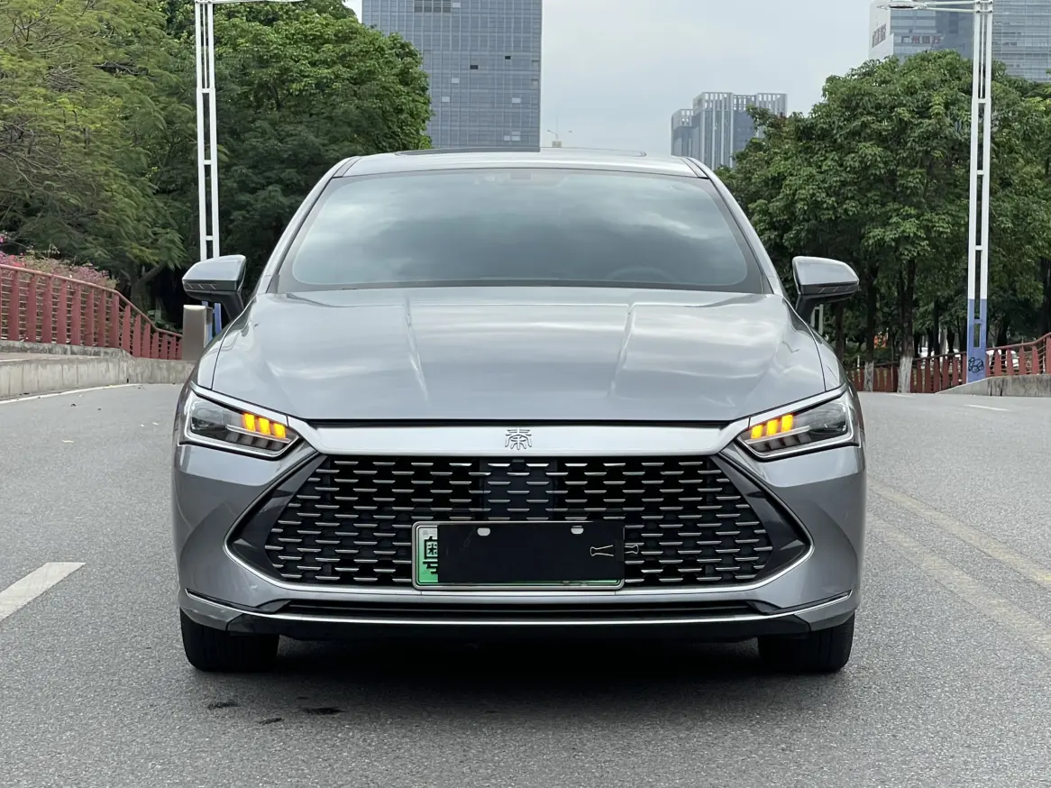 BYD Qin PLUS DM  из Китая