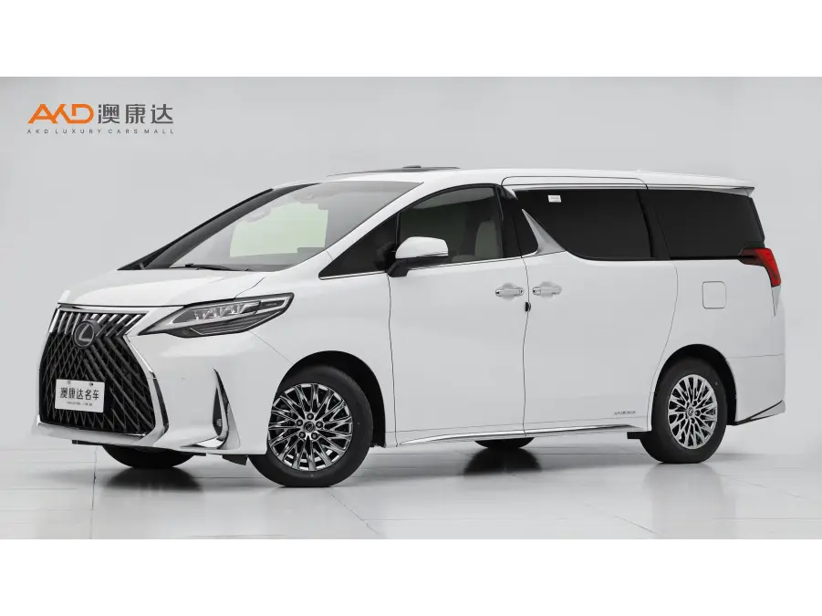 Lexus LM  из Китая