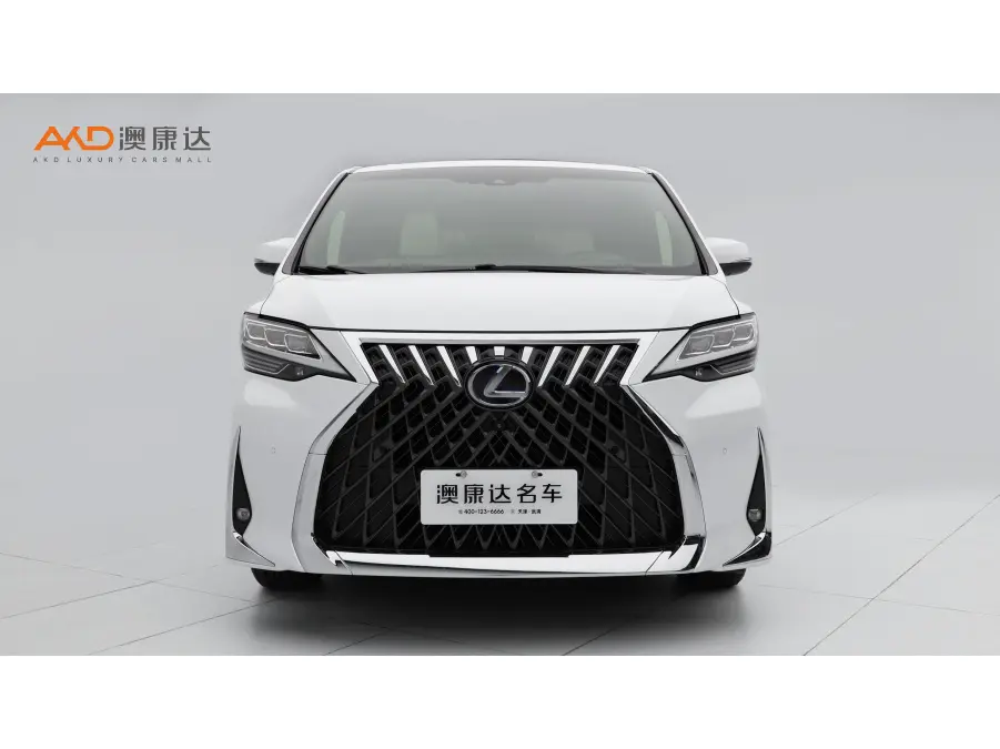 Lexus LM  из Китая