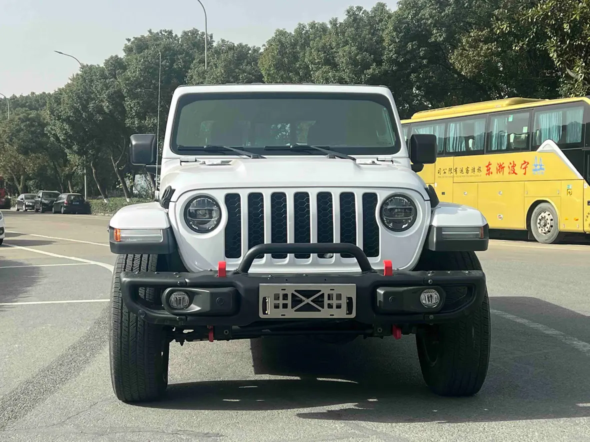 Jeep Gladiator  из Китая