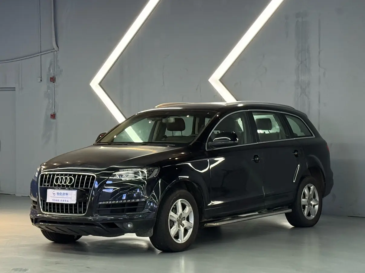 Audi Q7  из Китая