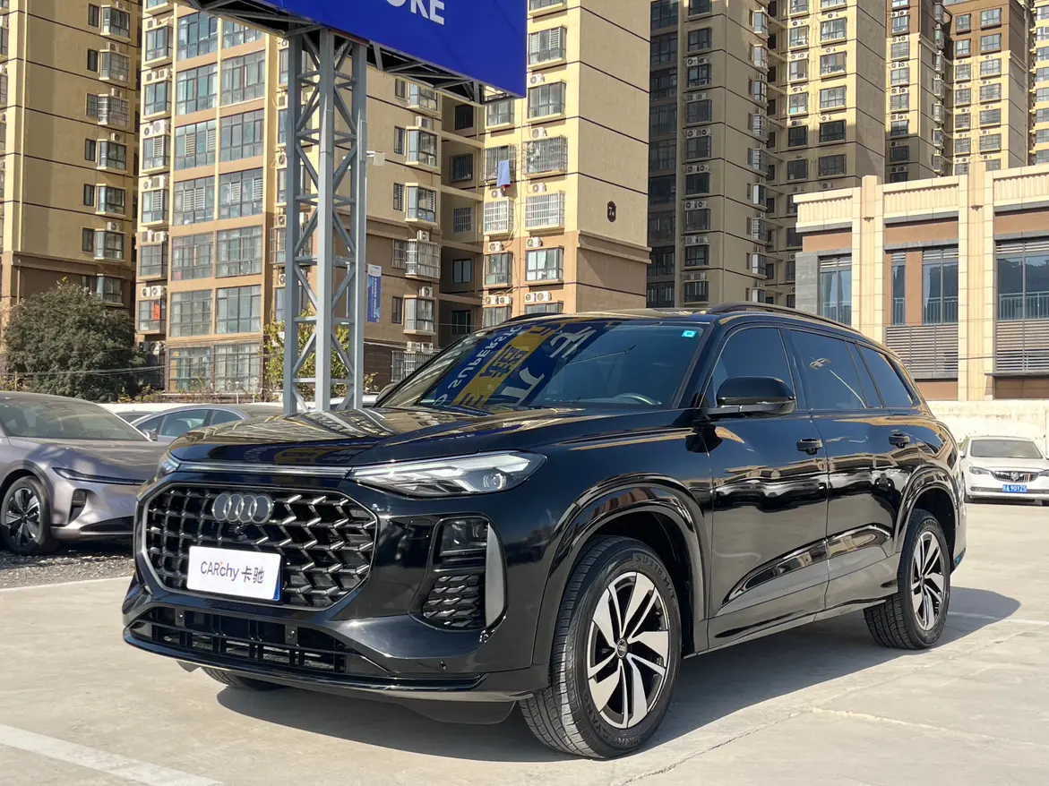 Audi Q6  из Китая