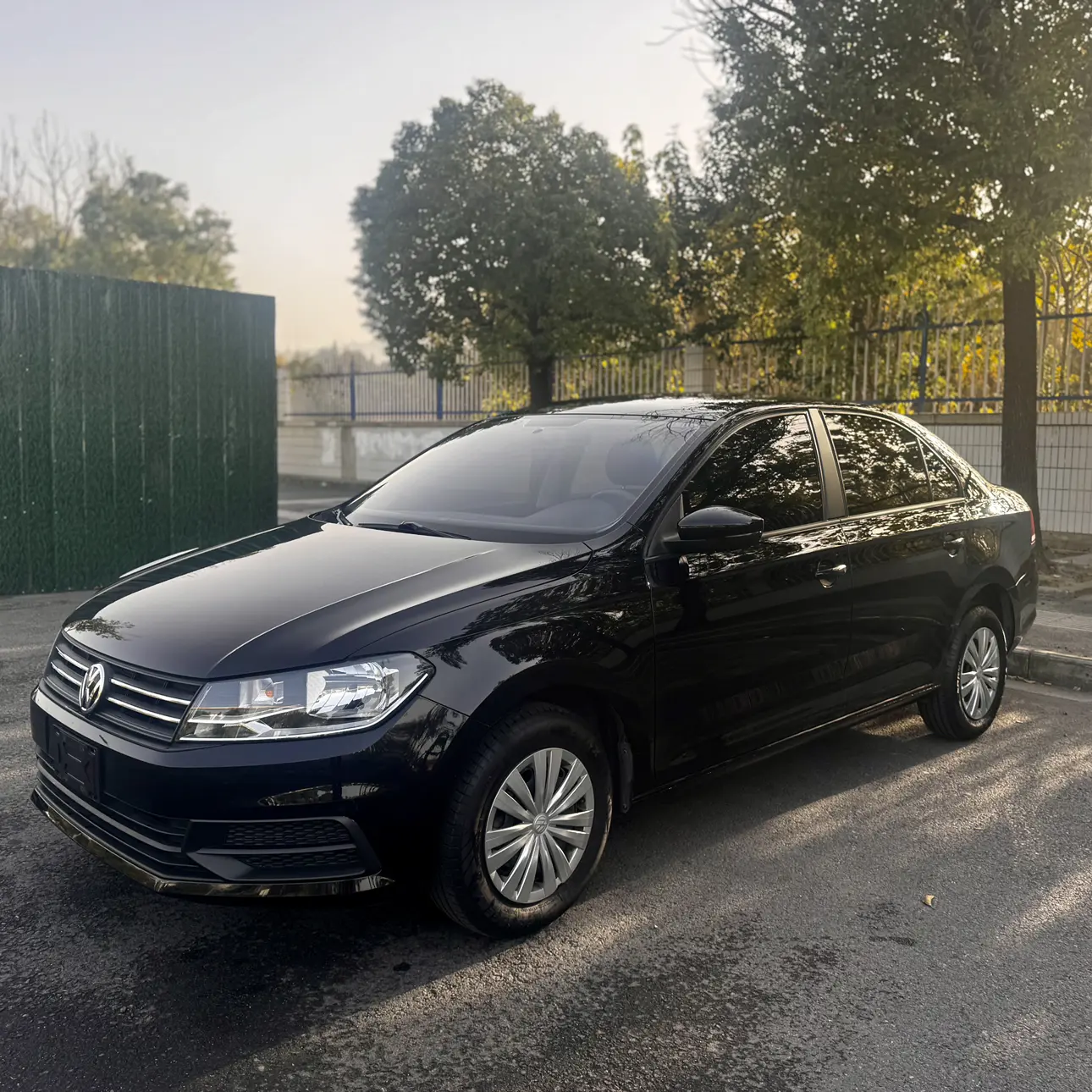 Volkswagen Santana  из Китая