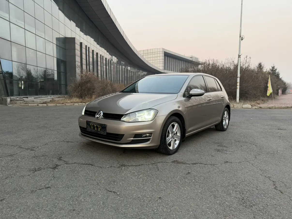 Volkswagen Golf  из Китая