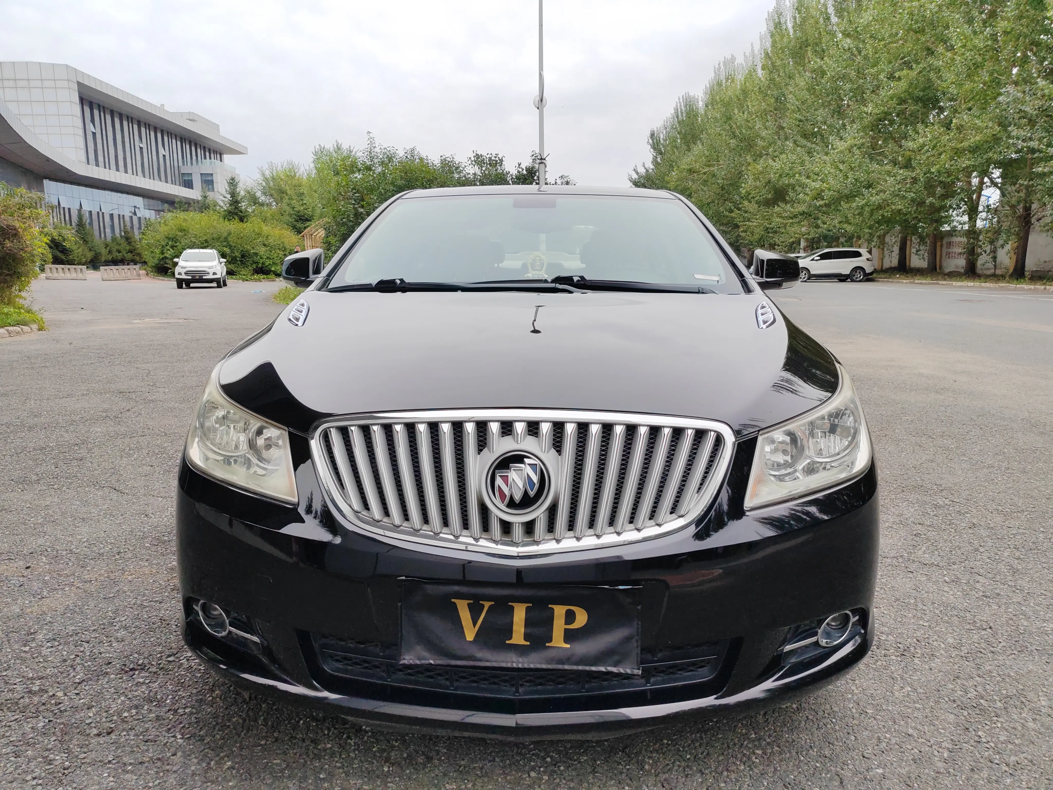 Buick LaCrosse  из Китая