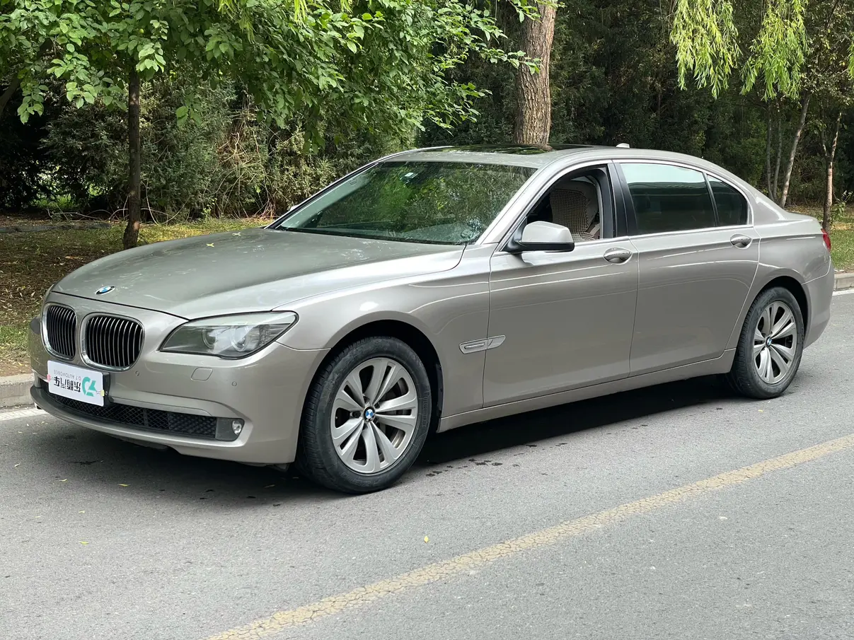 BMW 7 Series  из Китая