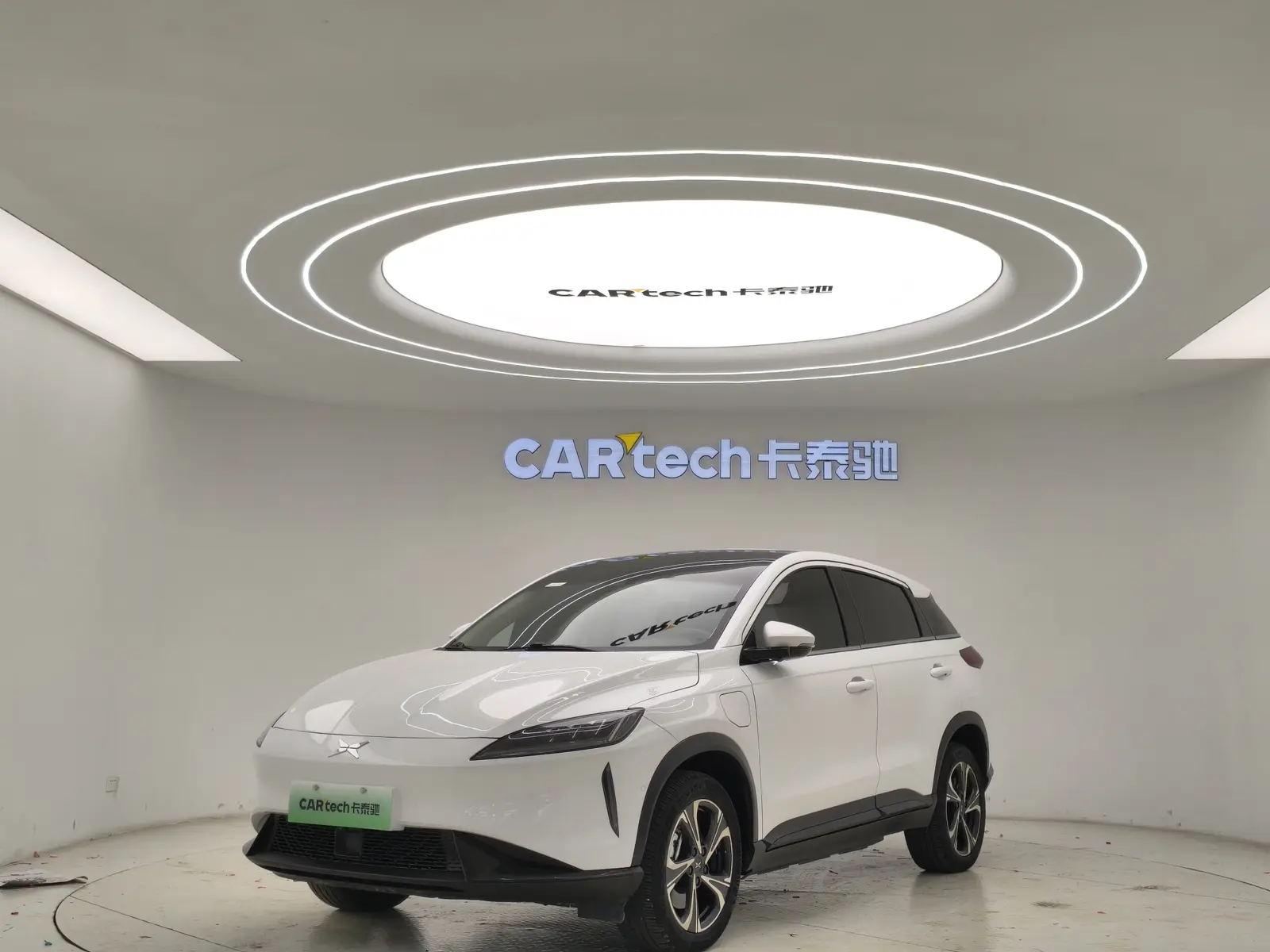 Xpeng G3  из Китая