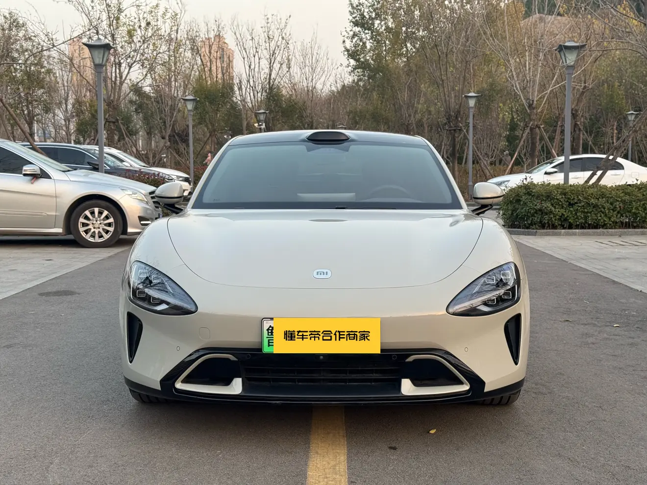 Xiaomi car Xiaomi SU7  из Китая