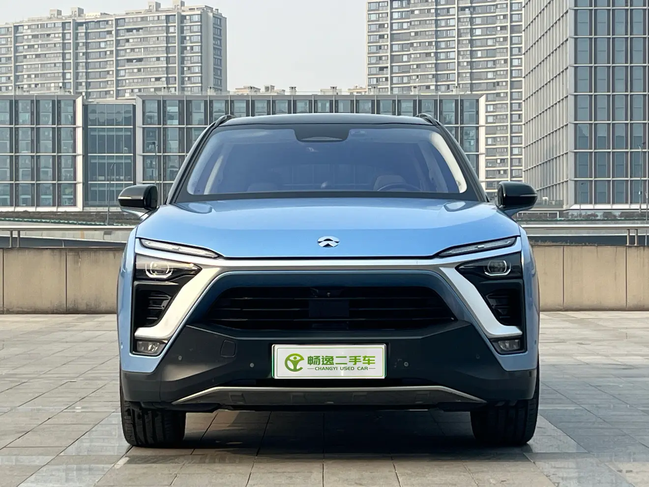 NIO ES8  из Китая