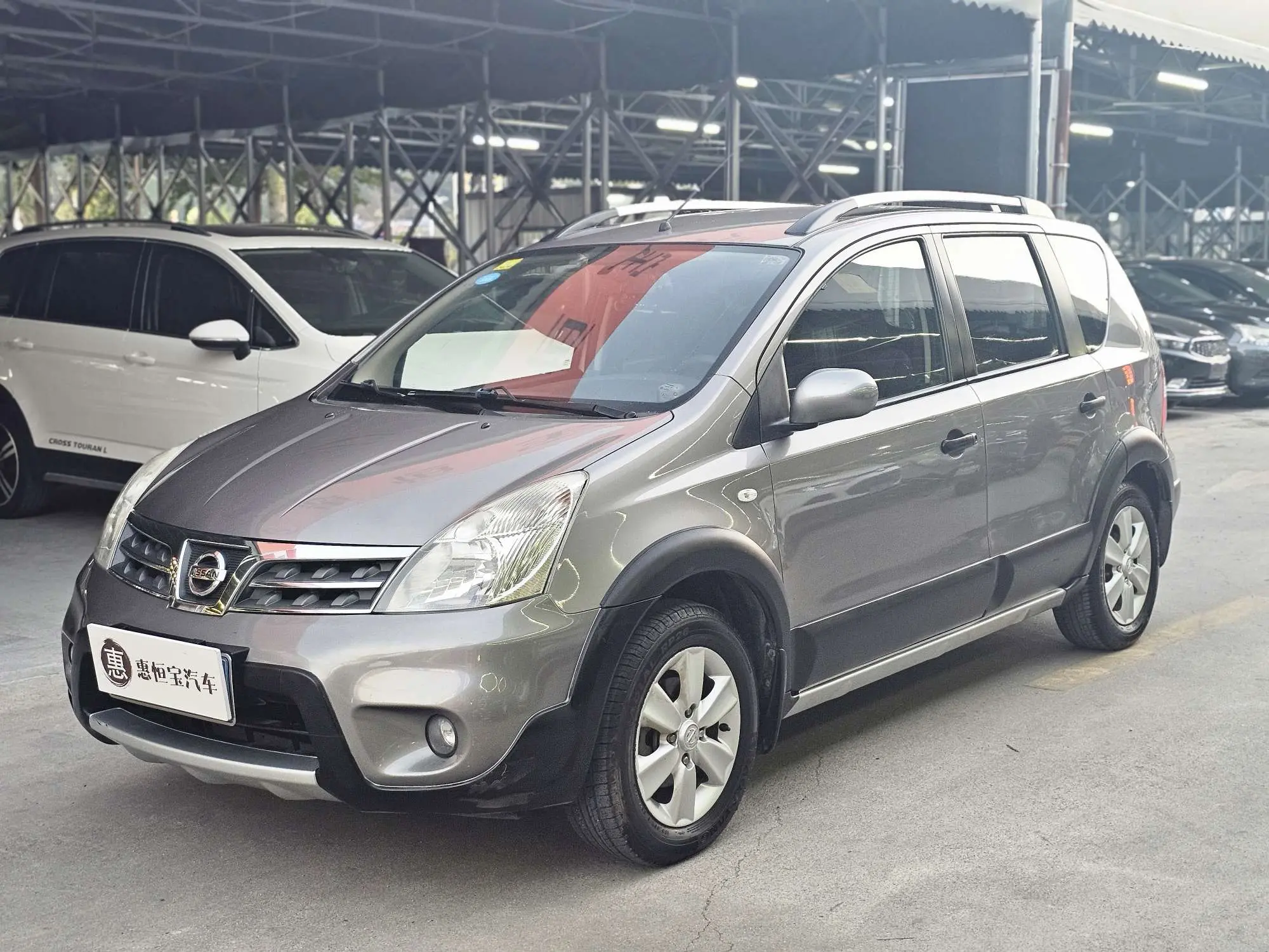 Nissan Li Wei  из Китая