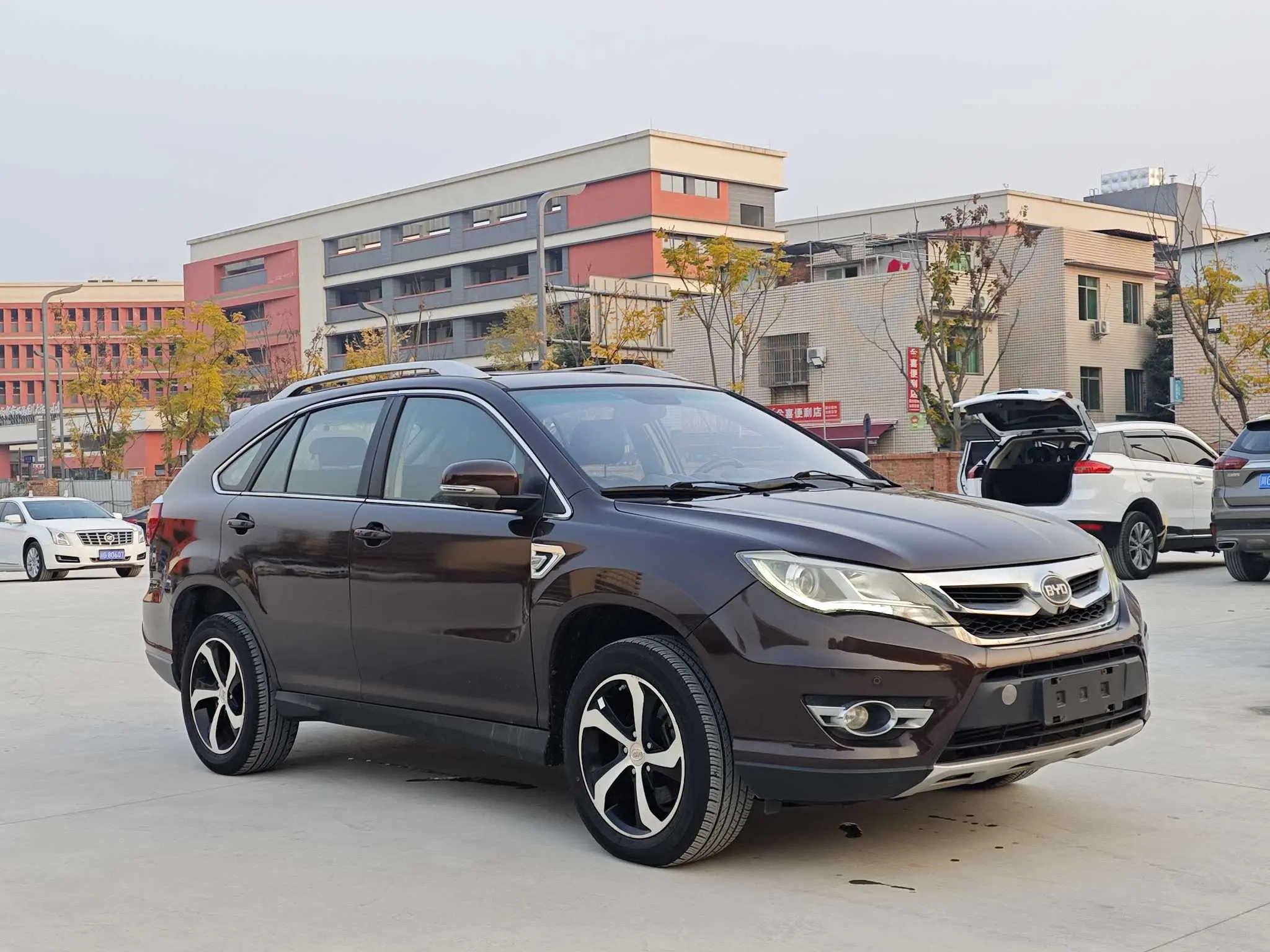 BYD S7  из Китая